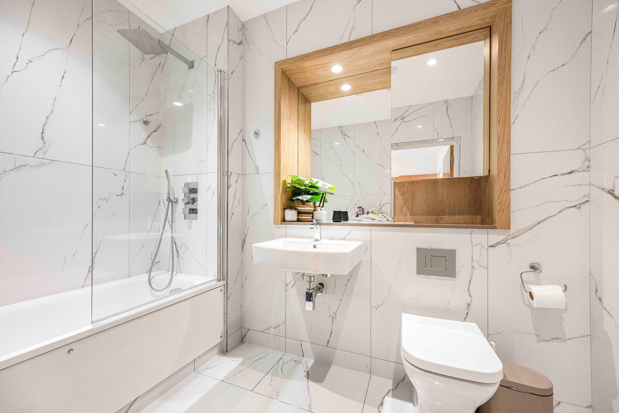 1 bed apartment for sale in Bevan Court, Tallack Road, Leyton, E10  - Property Image 3