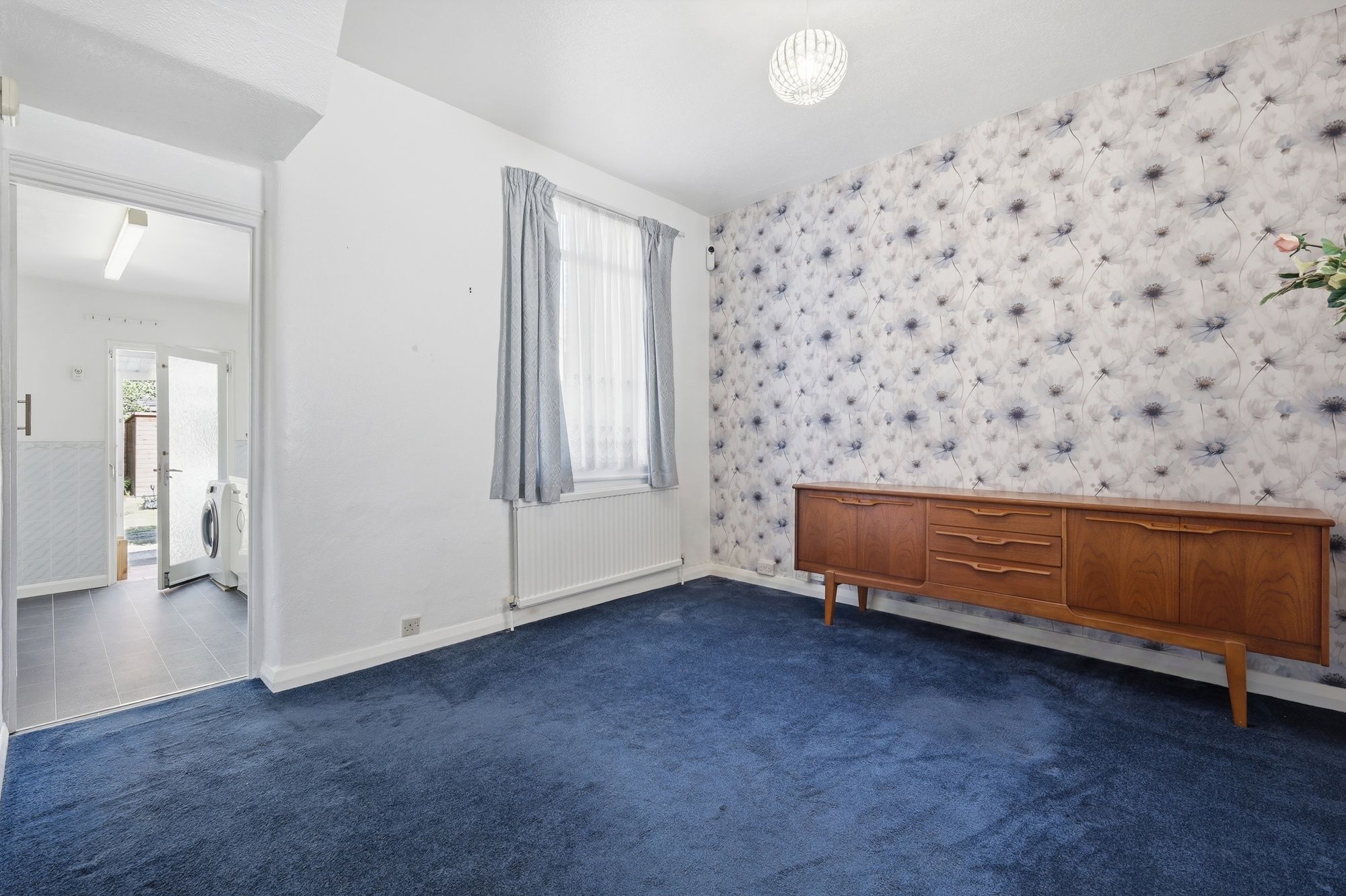 3 bed terraced house for sale in Dunedin Road, London, E10  - Property Image 7