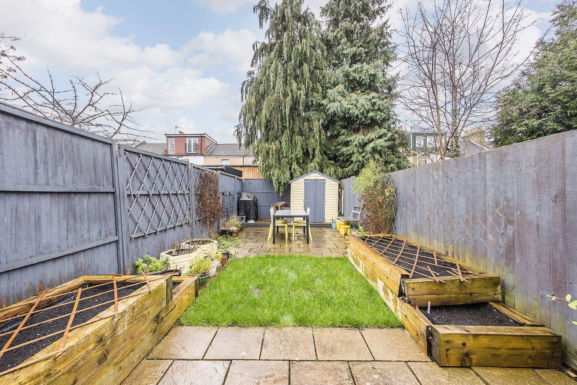 2 bed flat to rent in Stewart Road, Leytonstone, E15 13