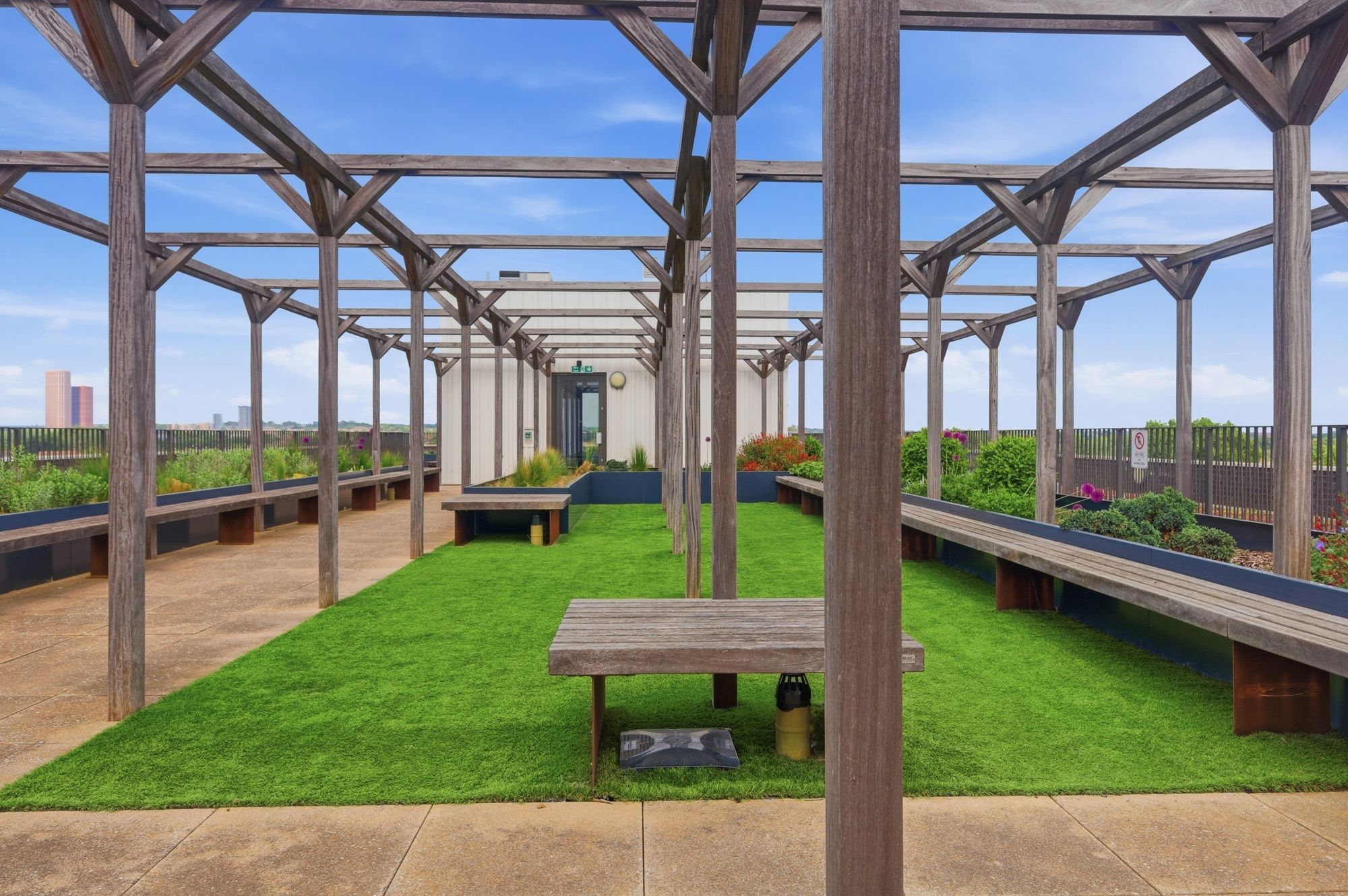 1 bed apartment for sale in Beck Square, London, E10 15