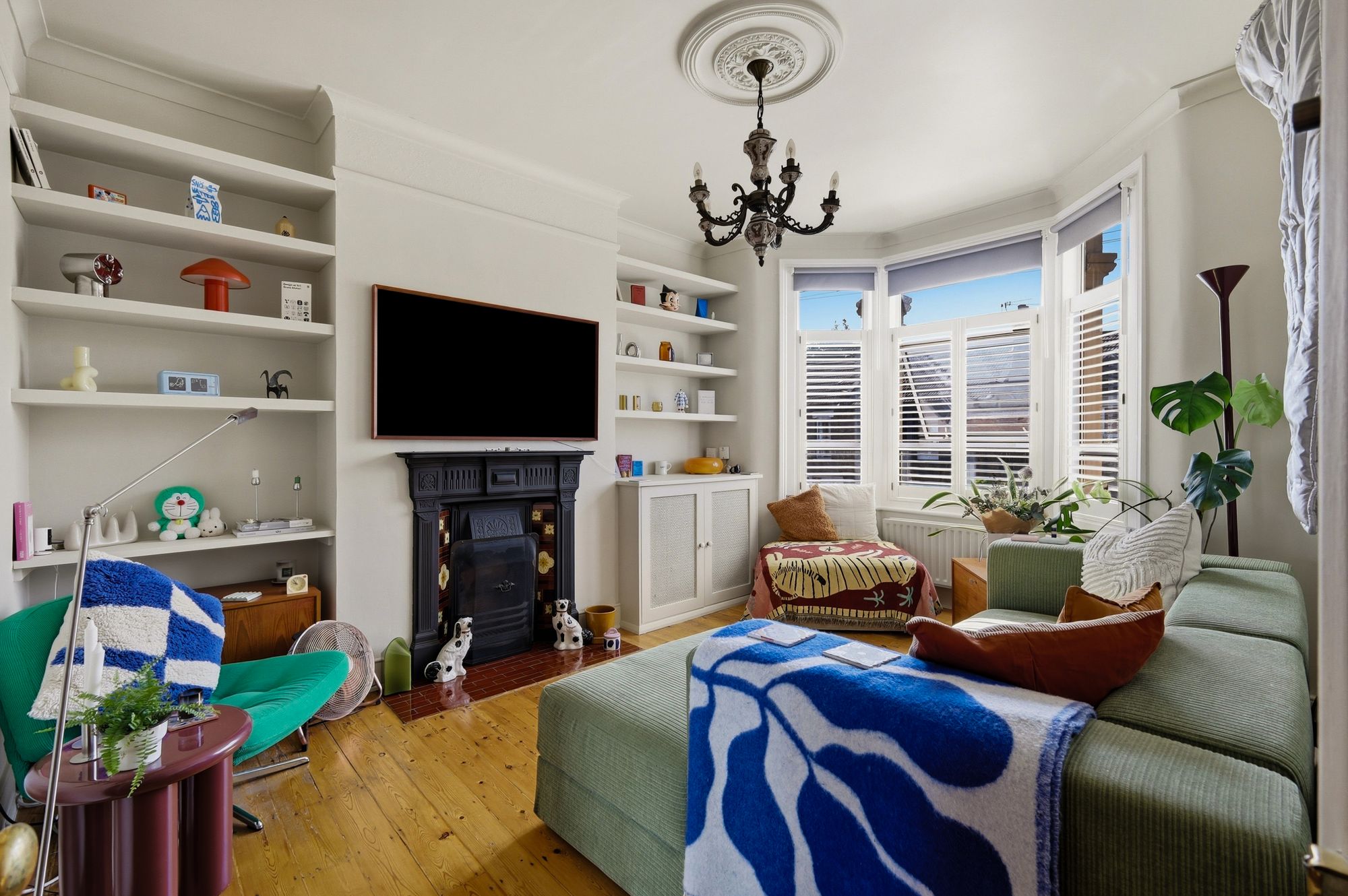 2 bed flat for sale in Albert Road, Leyton, E10 2