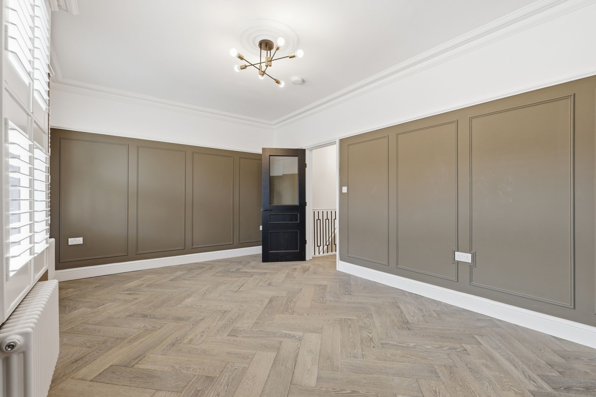 2 bed flat for sale in Clementina Road, Leyton, E10 3