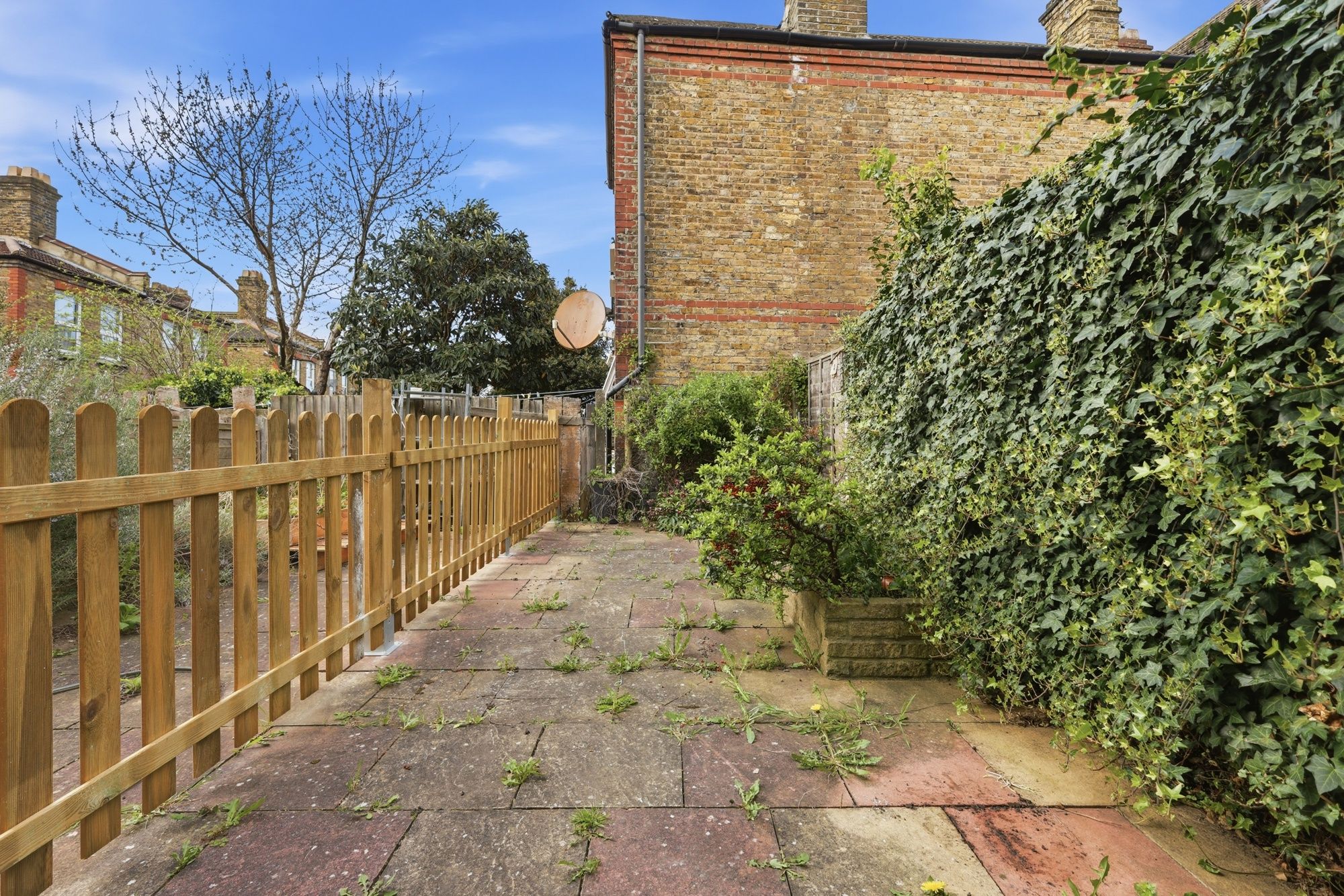 2 bed flat for sale in Clementina Road, Leyton, E10  - Property Image 16