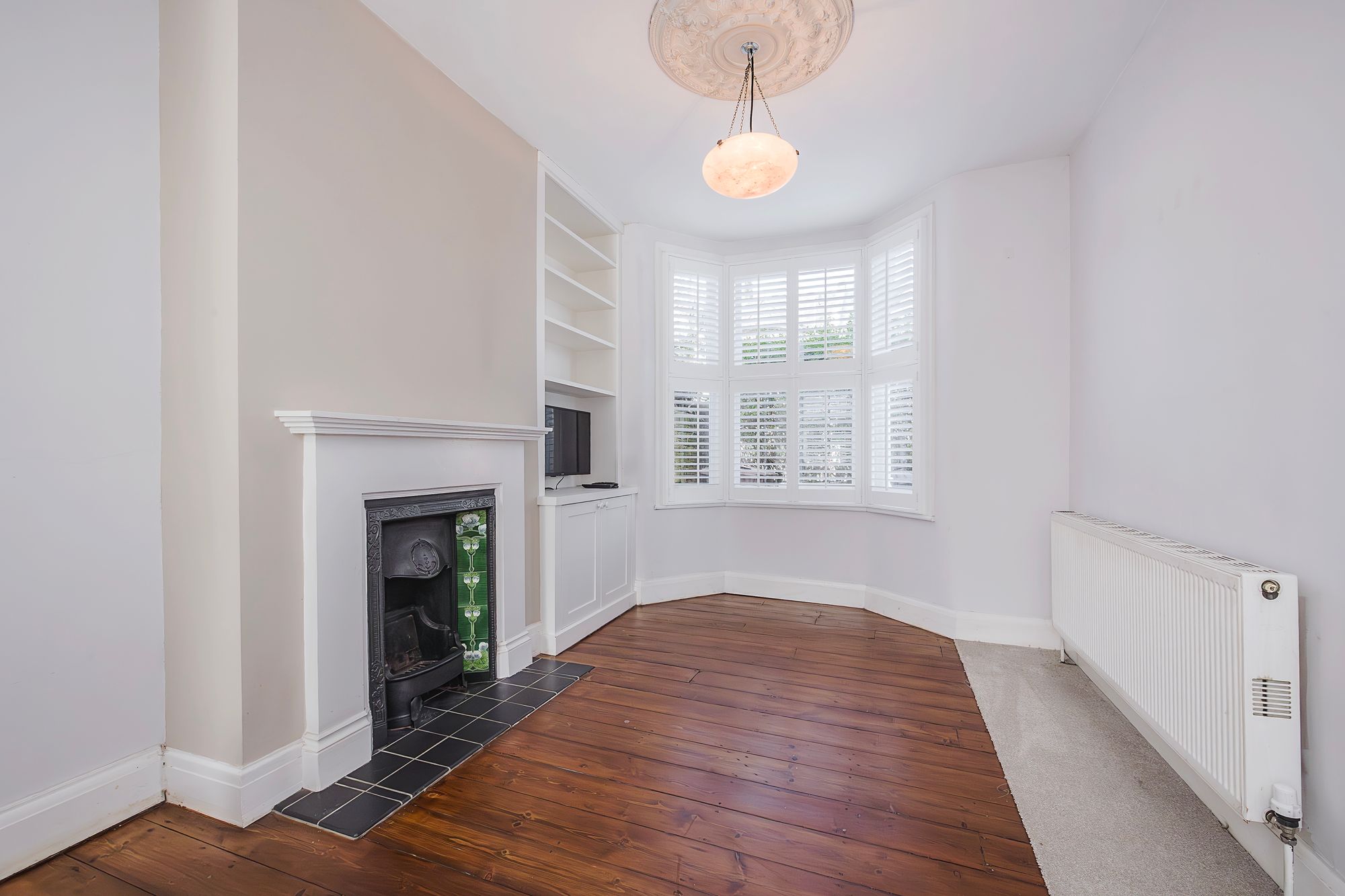 3 bed house to rent in Dawlish Road, Leyton, E10 1