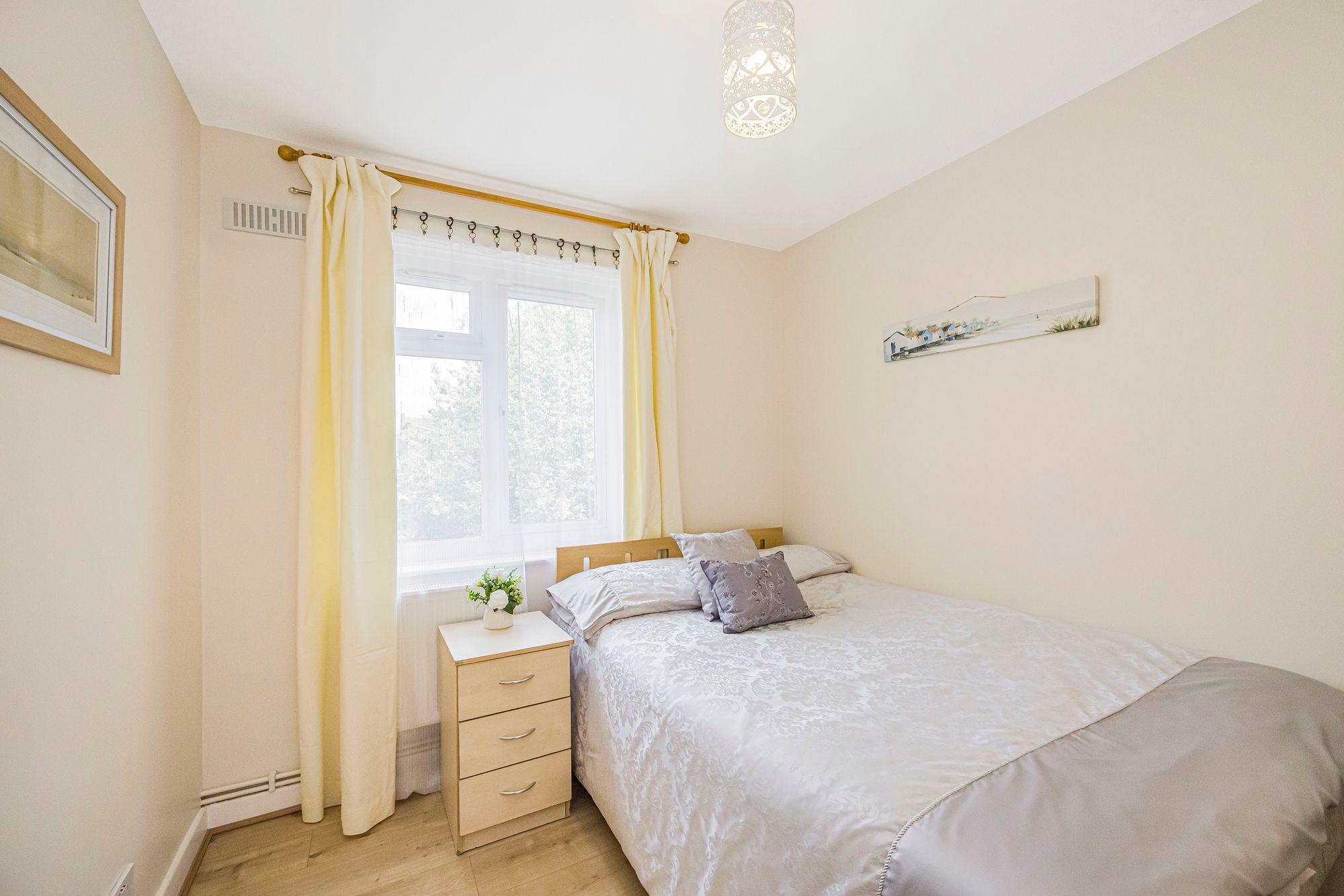 2 bed flat for sale in Bulwer Court, Bulwer Court Road, E11 2