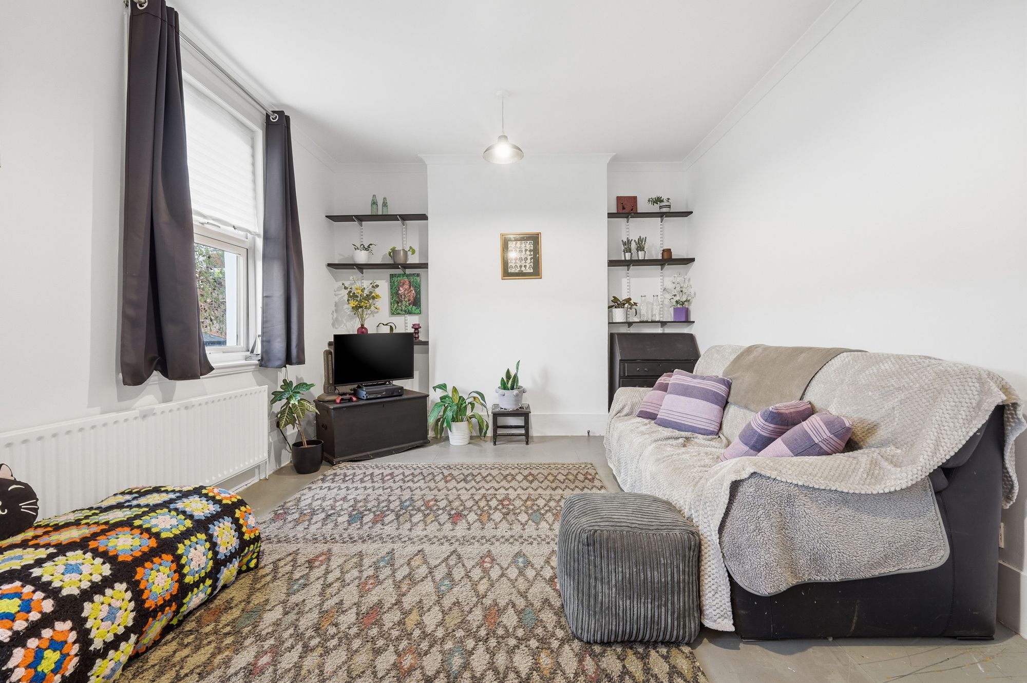 1 bed flat for sale in Grange Park Road, Leyton, E10 1