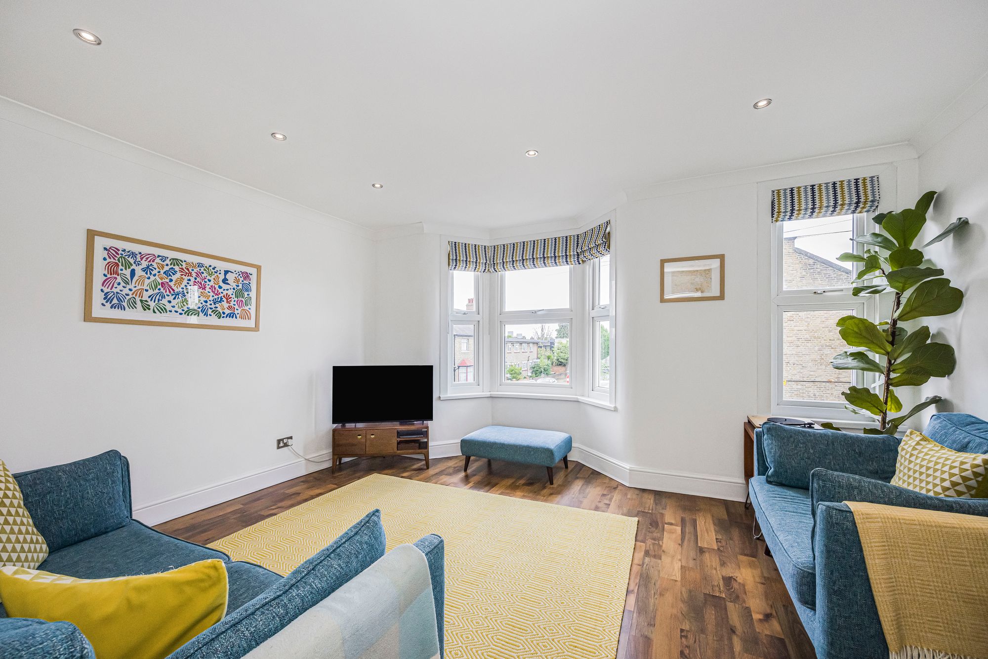 2 bed flat for sale in Norlington Road, Leyton, E10  - Property Image 3