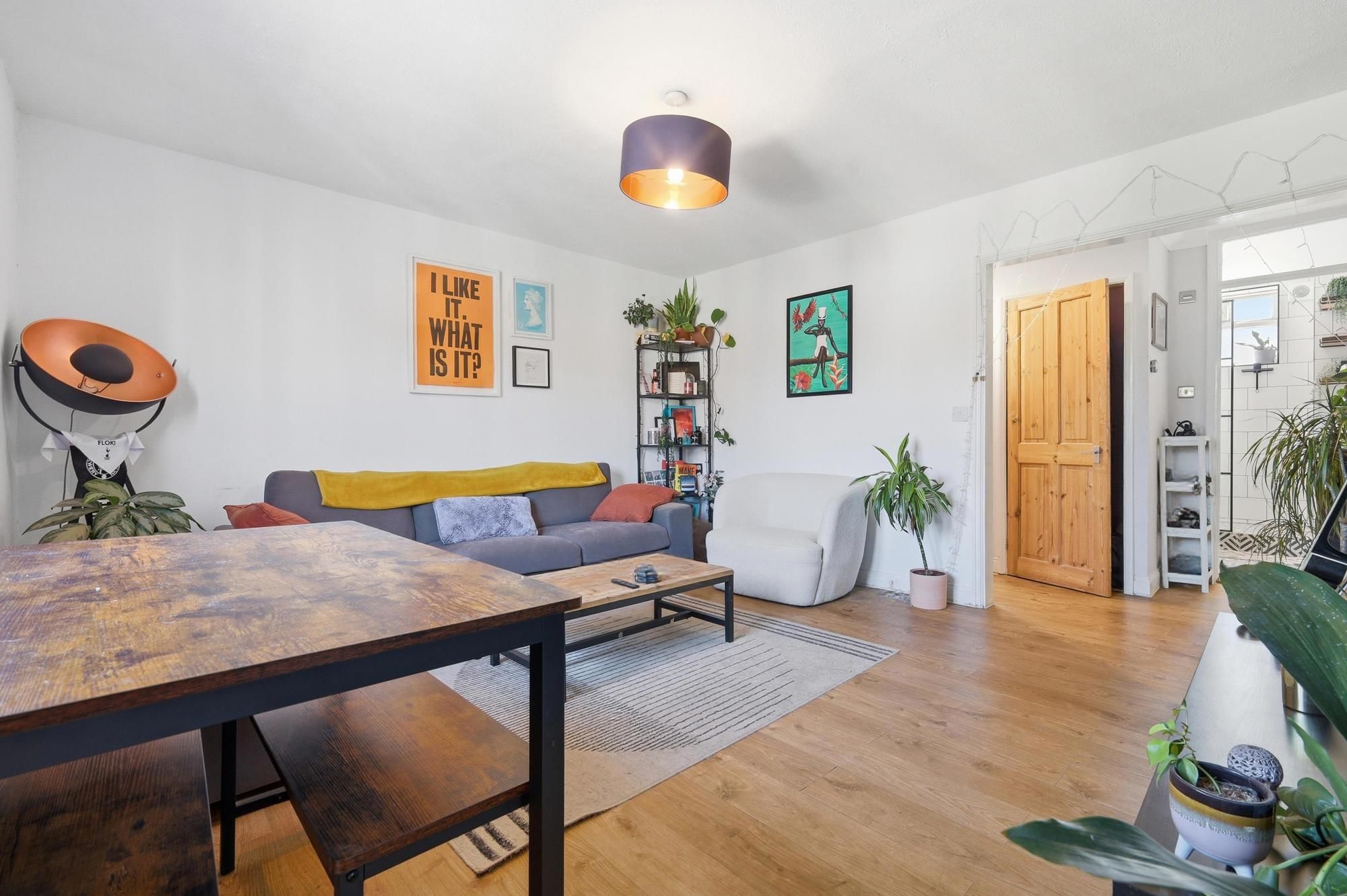 2 bed flat for sale in Grange Park Road, Leyton, E10 1