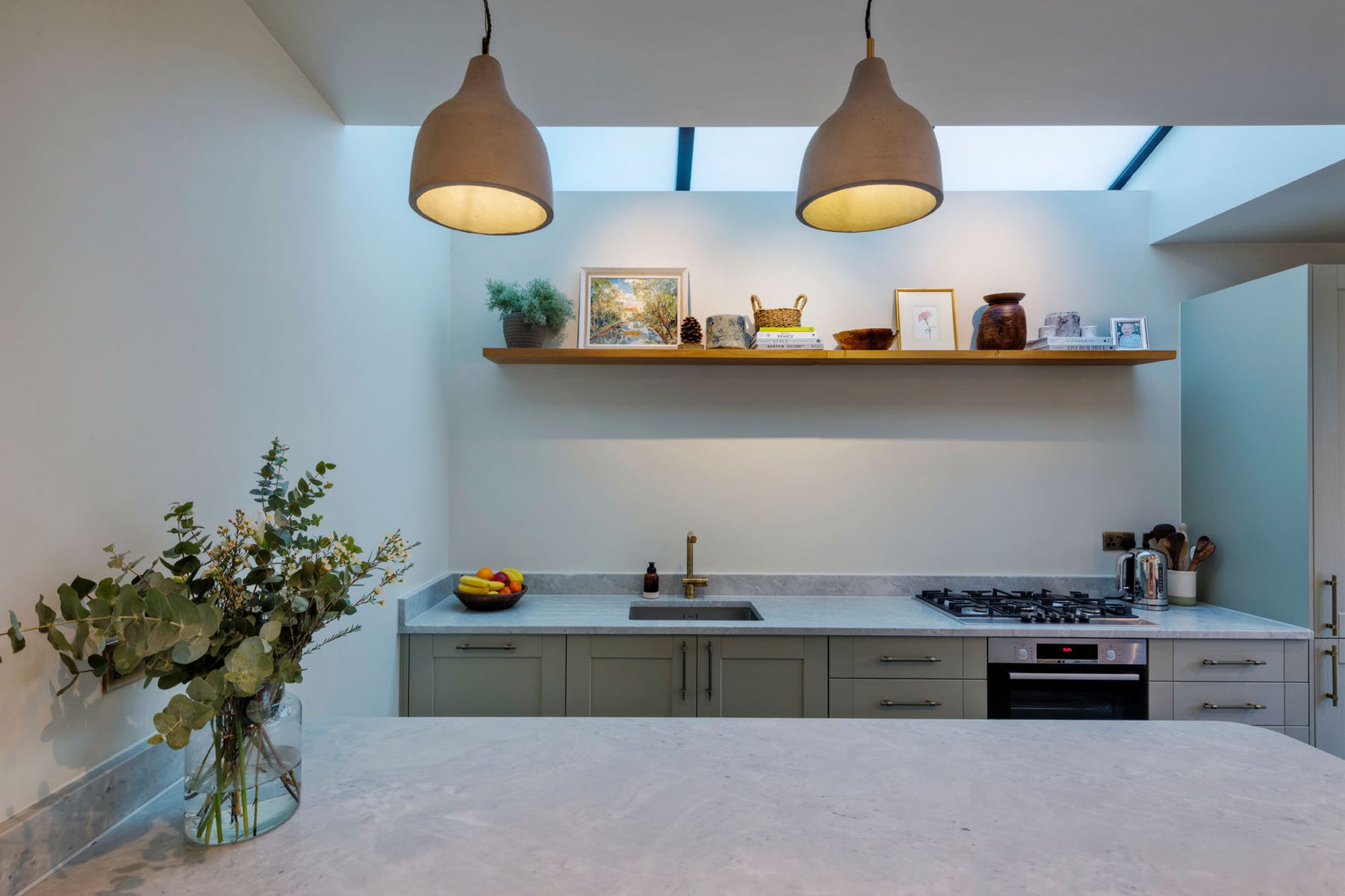 5 bed semi-detached house for sale in Newport Road, Leyton, E10  - Property Image 3