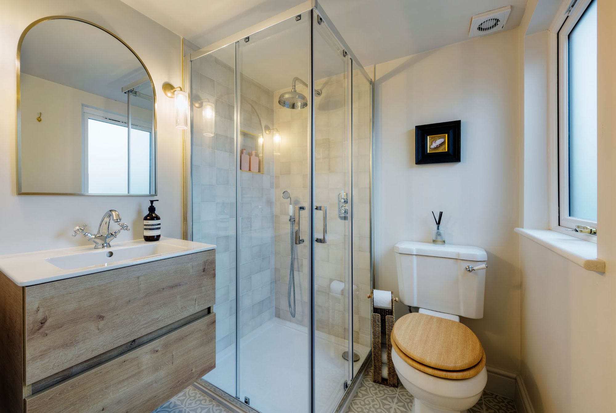 5 bed semi-detached house for sale in Newport Road, Leyton, E10 37