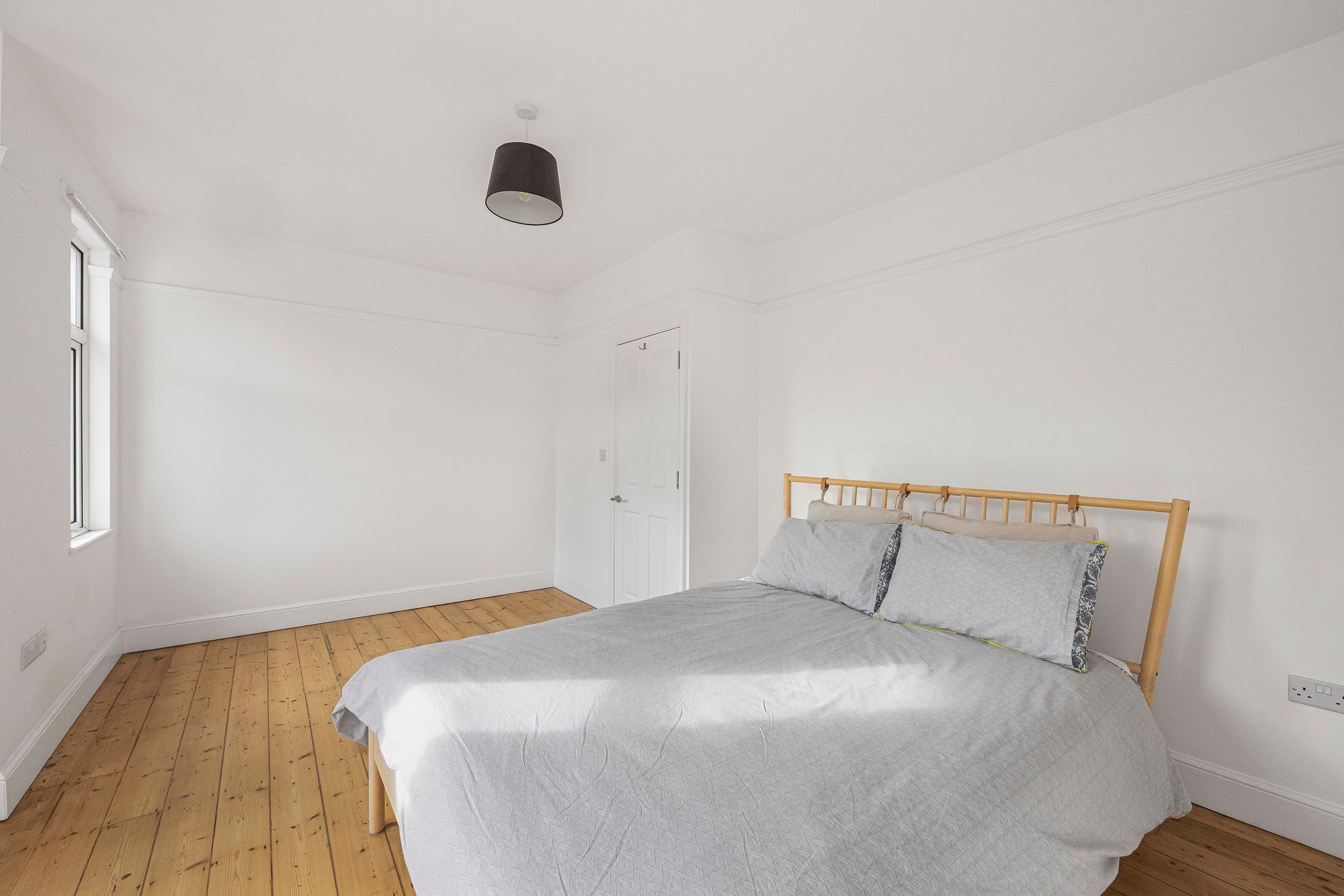 3 bed semi-detached house for sale in Morley Road, London, E10 15