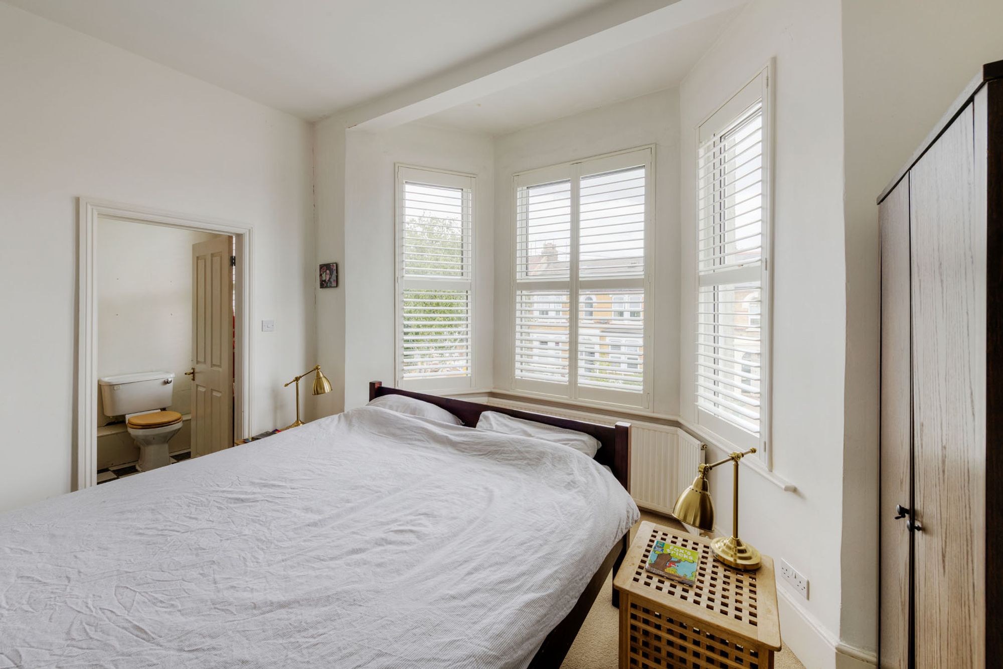 5 bed semi-detached house for sale in Forest Drive East, Leytonstone, E11  - Property Image 29