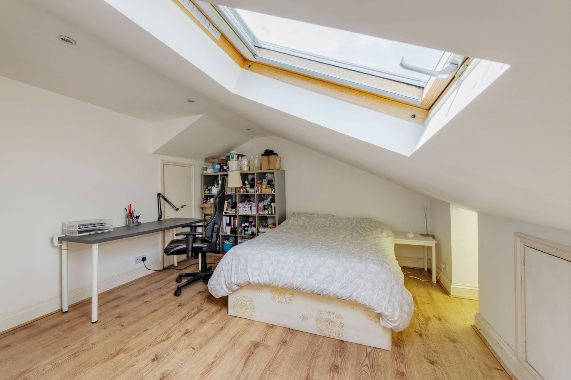 5 bed semi-detached house for sale in Forest Drive East, Leytonstone, E11  - Property Image 34