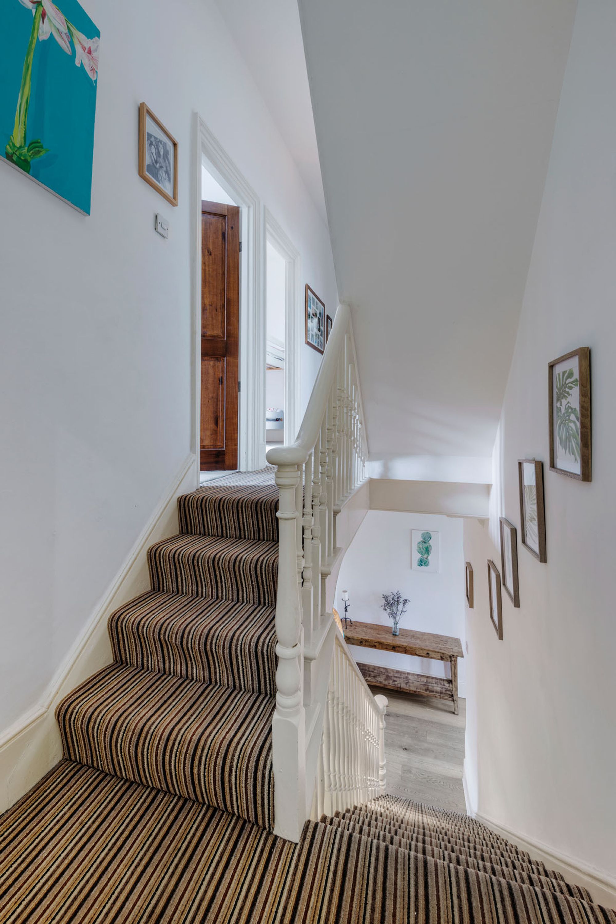 5 bed semi-detached house for sale in Forest Drive East, Leytonstone, E11  - Property Image 33