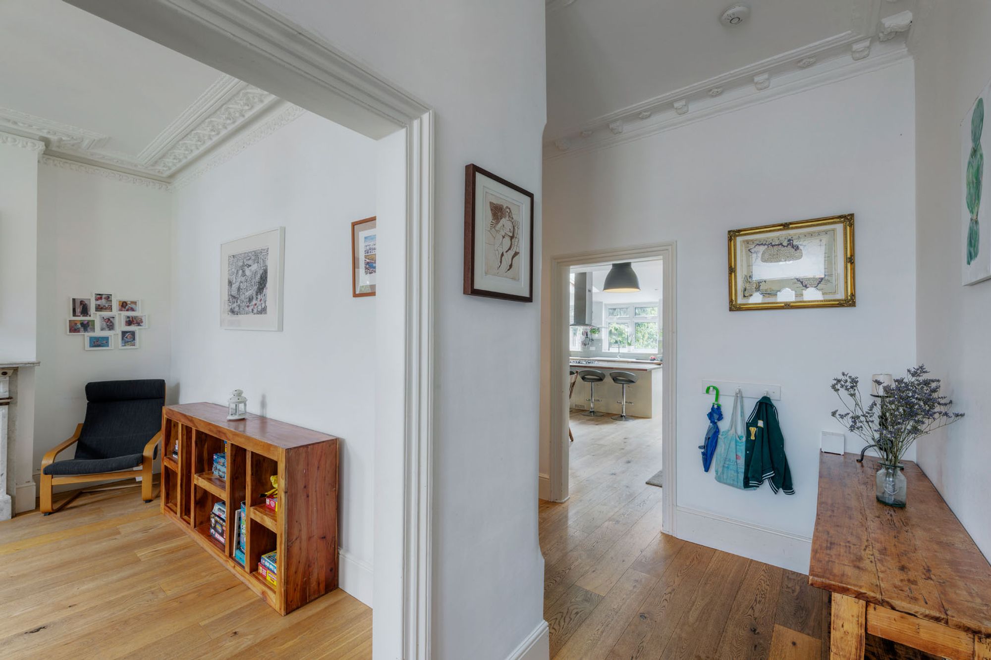 5 bed semi-detached house for sale in Forest Drive East, Leytonstone, E11  - Property Image 7