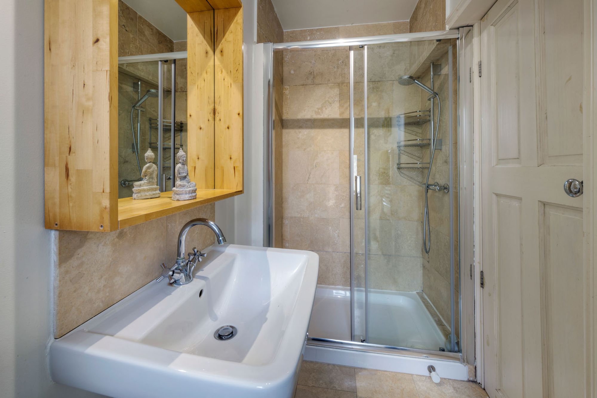 5 bed semi-detached house for sale in Forest Drive East, Leytonstone, E11  - Property Image 21