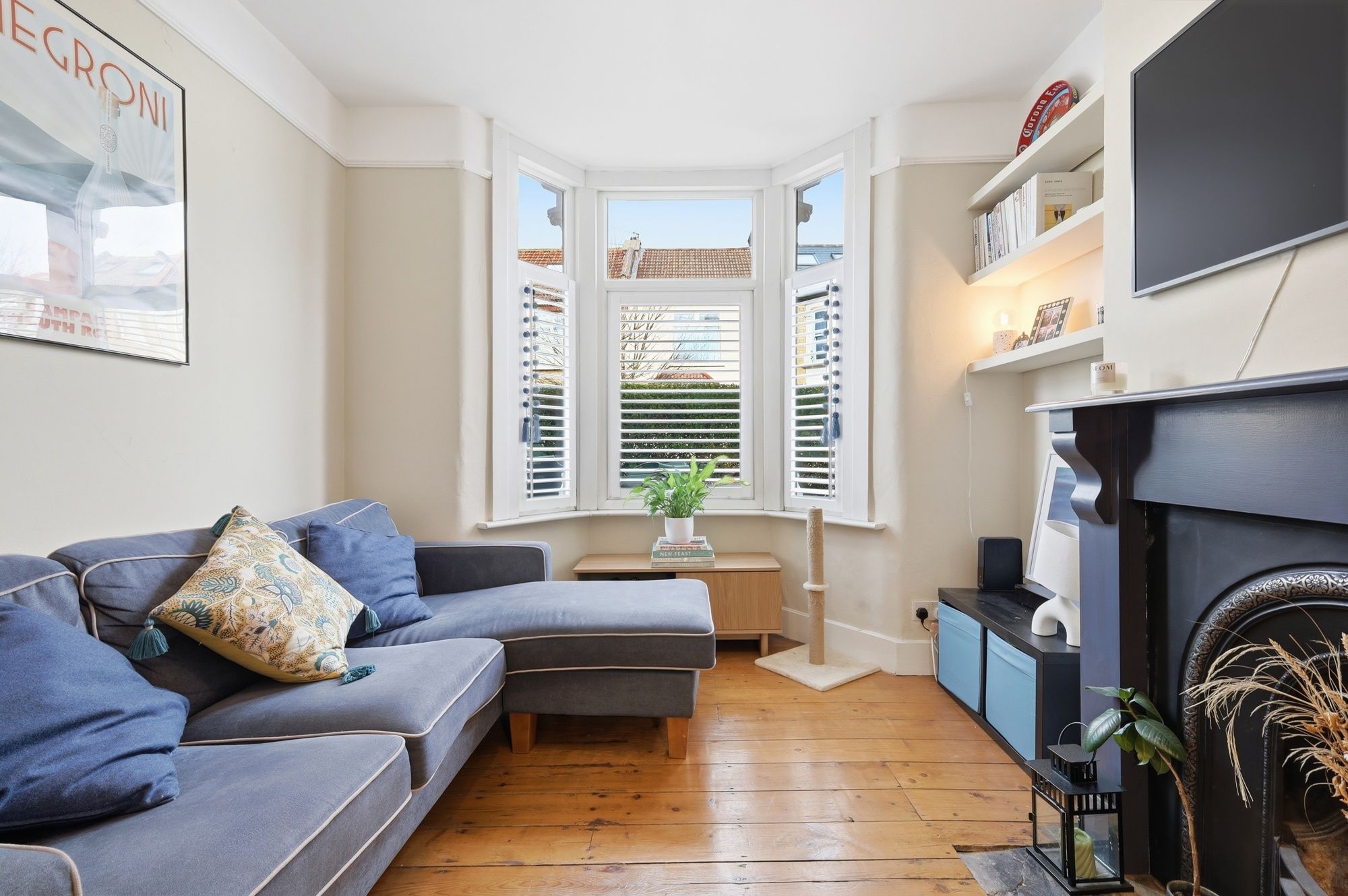 2 bed terraced house for sale in Ashville Road, Leytonstone, E11 4