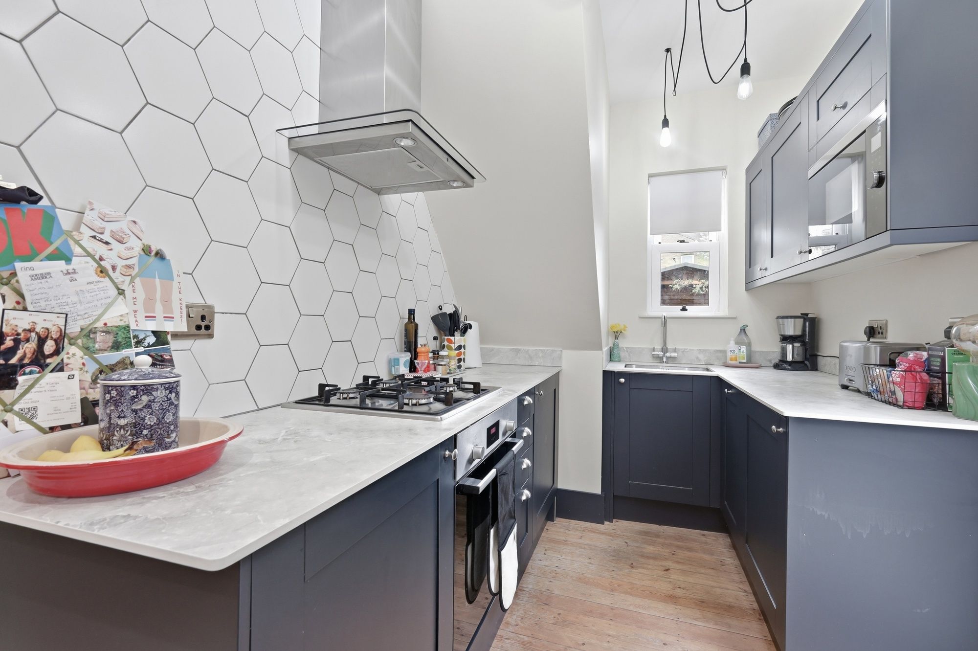 2 bed flat for sale in Newport Road, Leyton, E10 4