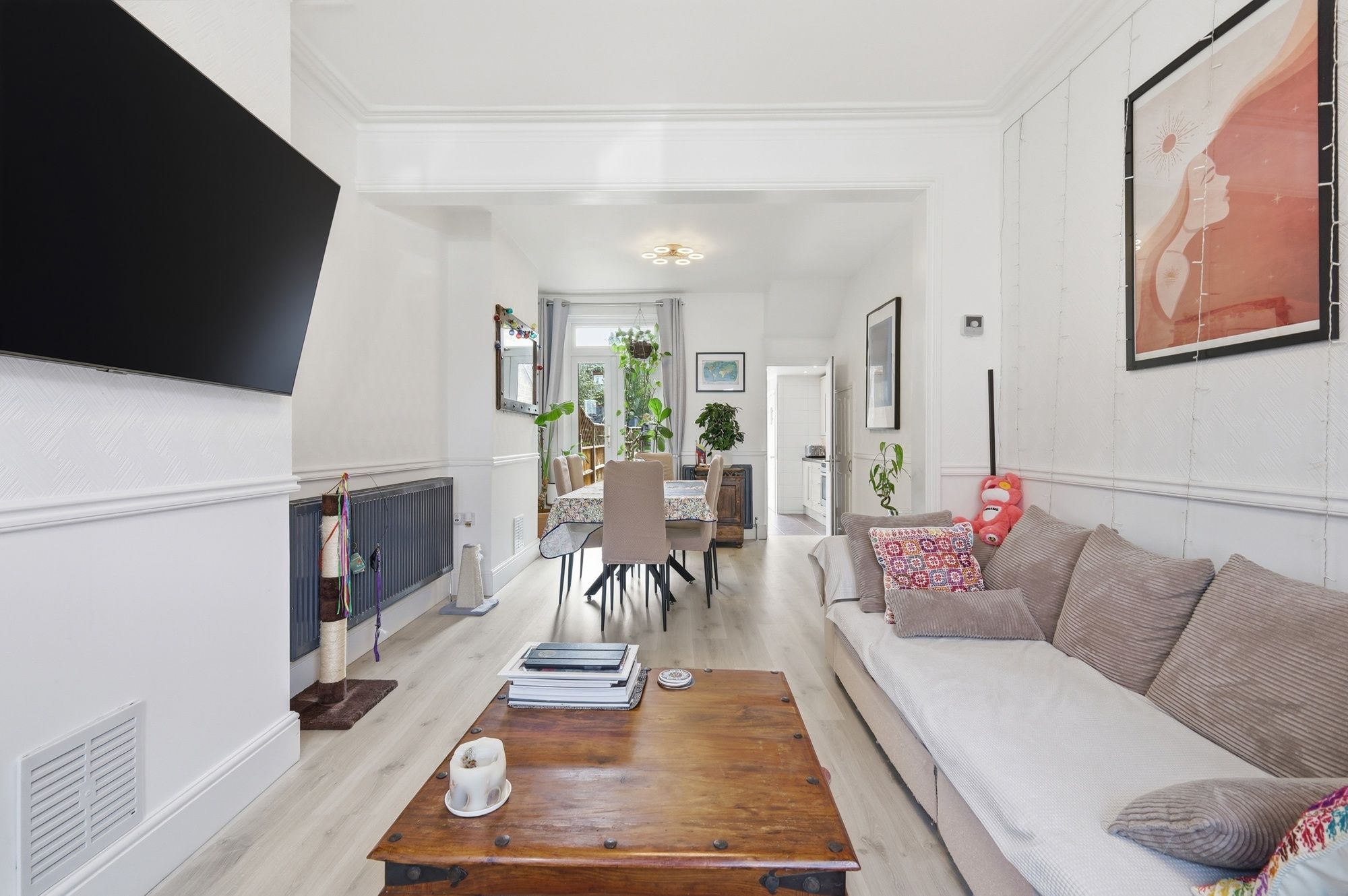 2 bed mid-terraced house for sale in Blenheim Road, Walthamstow, E17  - Property Image 4