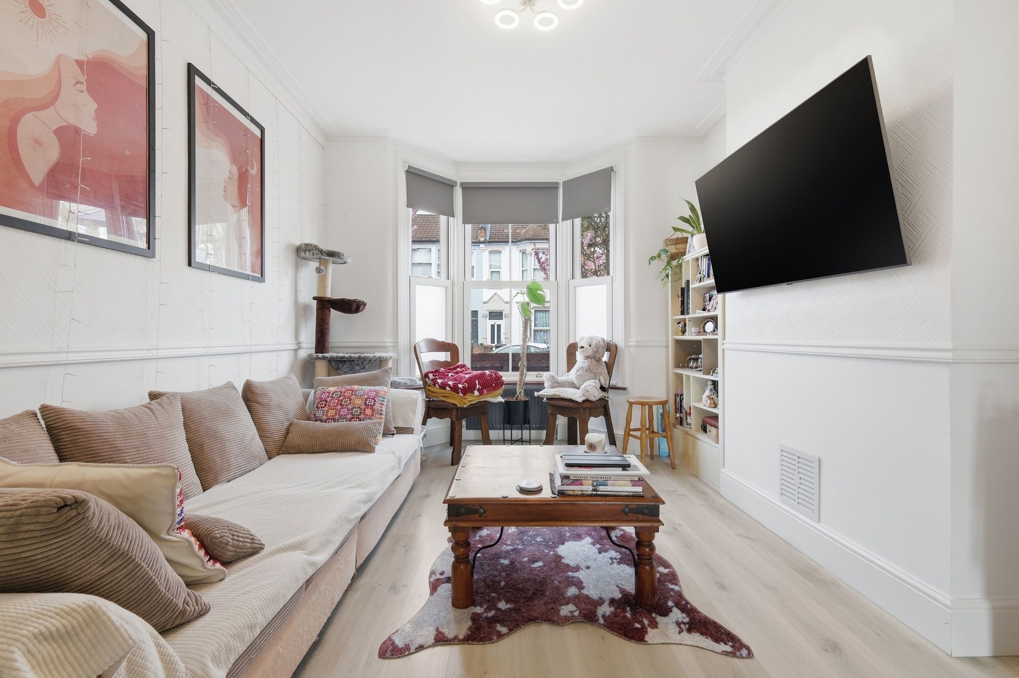 2 bed mid-terraced house for sale in Blenheim Road, Walthamstow, E17 1