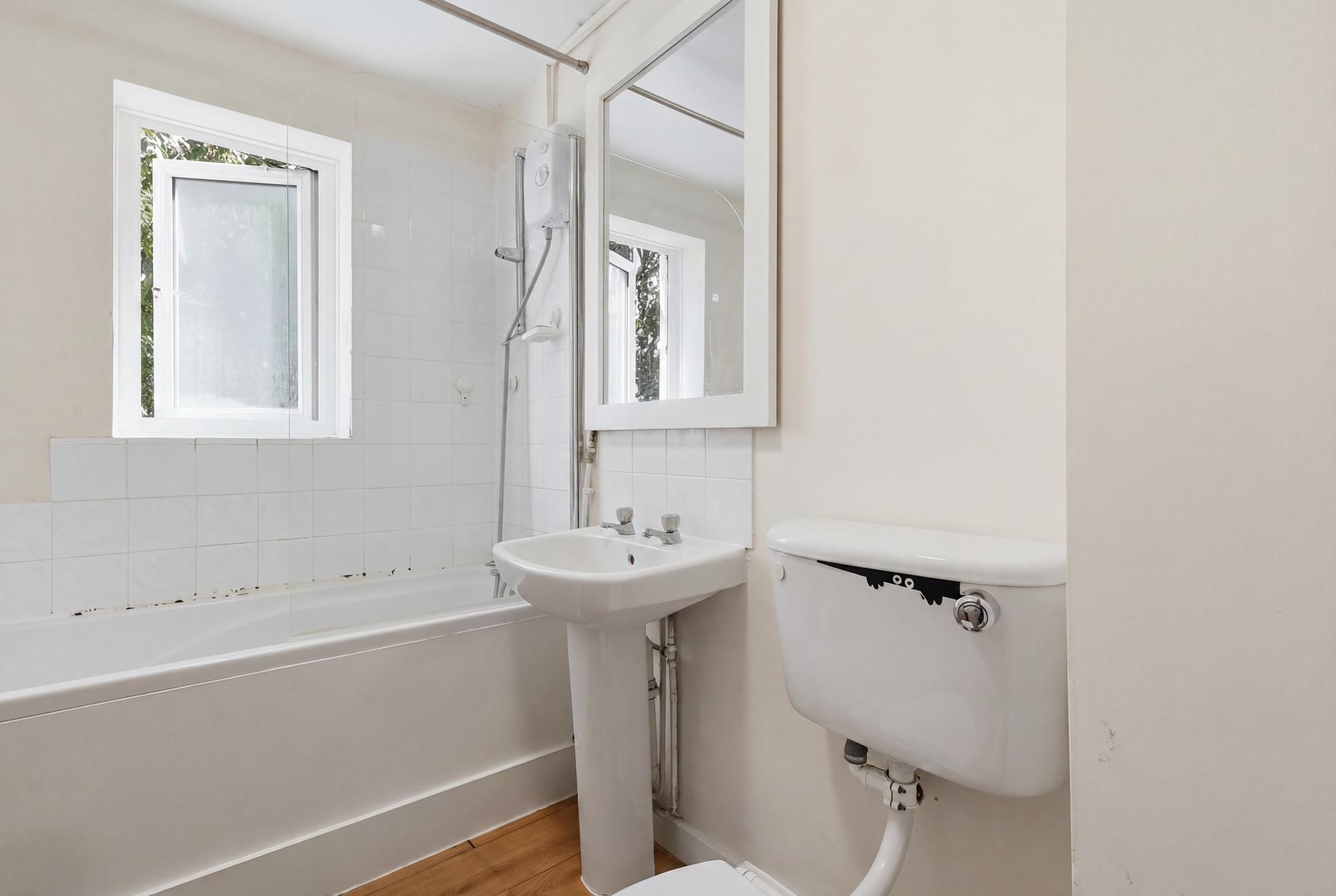 1 bed flat for sale in Jack Clow Road, Stratford, E15  - Property Image 8