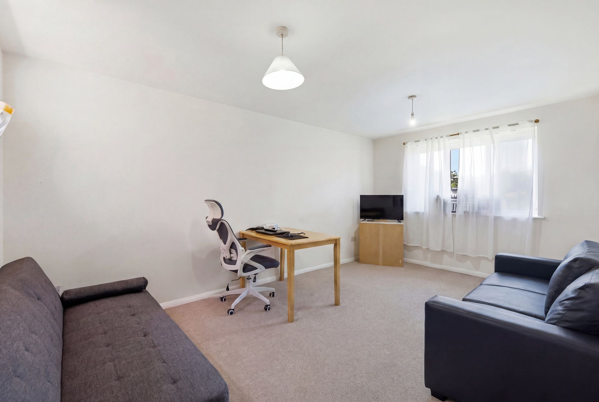 1 bed flat for sale in Jack Clow Road, Stratford, E15  - Property Image 3
