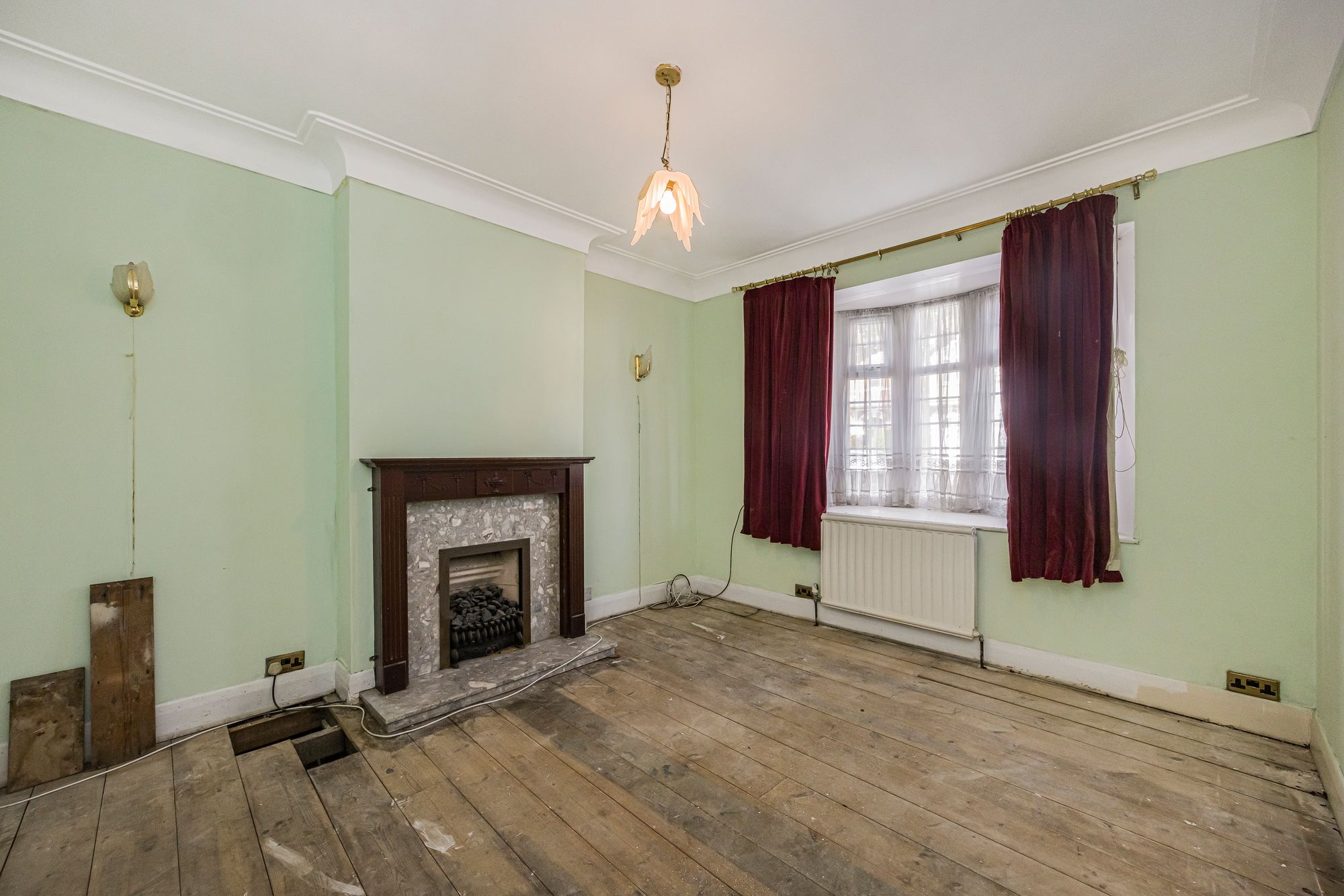 4 bed detached house for sale in Essex Road, Leyton, E10  - Property Image 6