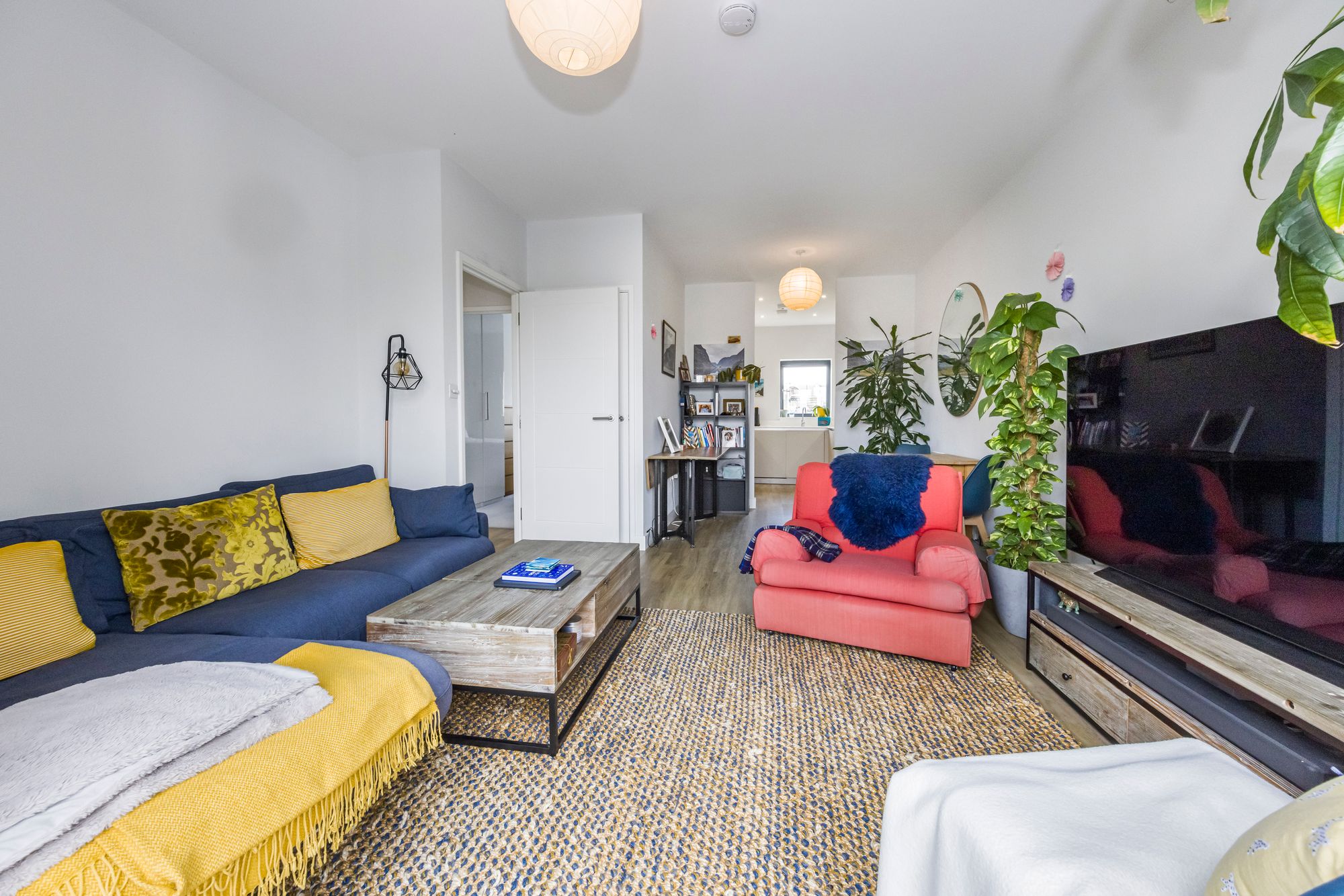 1 bed apartment for sale in Buckland Road, London, E10  - Property Image 6