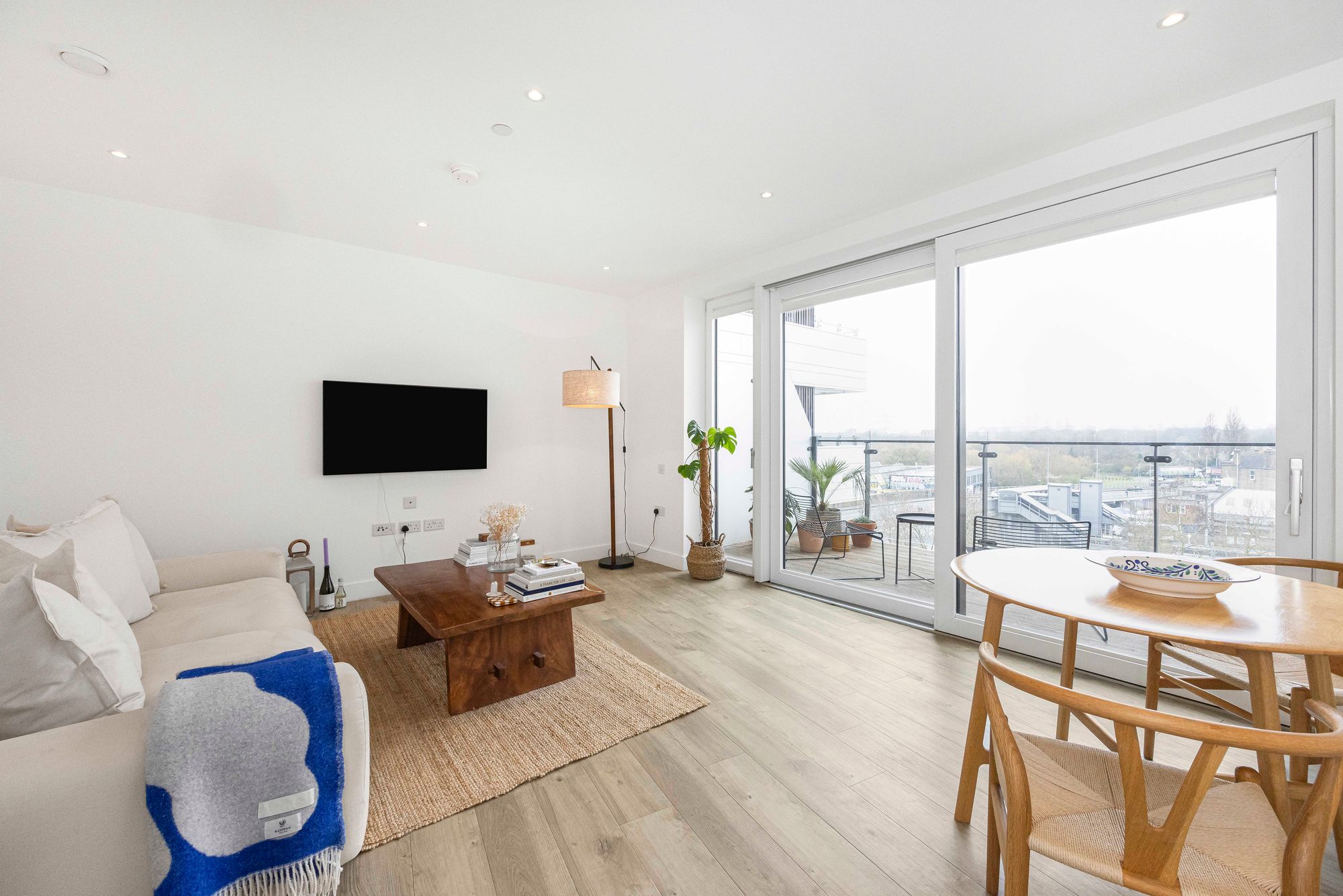 1 bed apartment for sale in Beck Square, London, E10  - Property Image 3