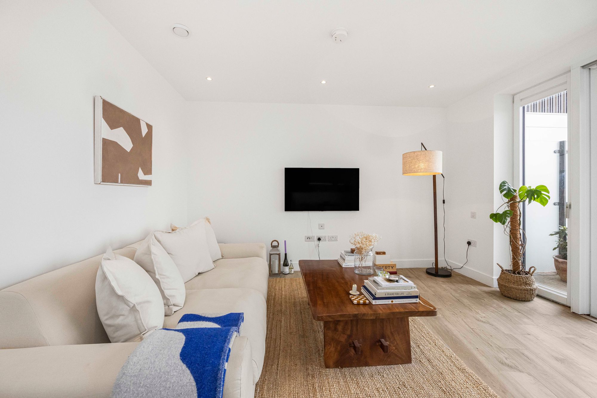 1 bed apartment for sale in Beck Square, London, E10 4