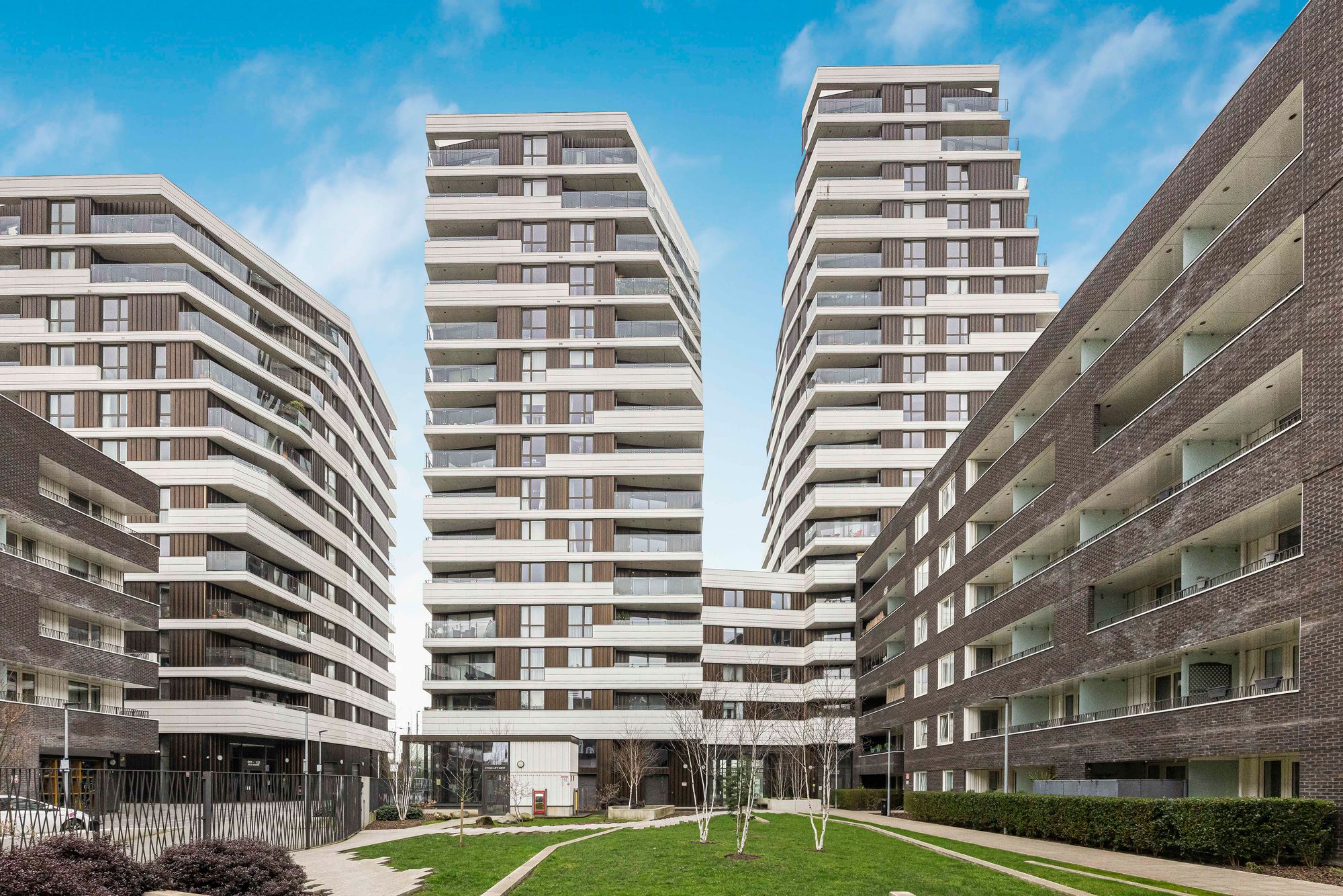 1 bed apartment for sale in Beck Square, London, E10