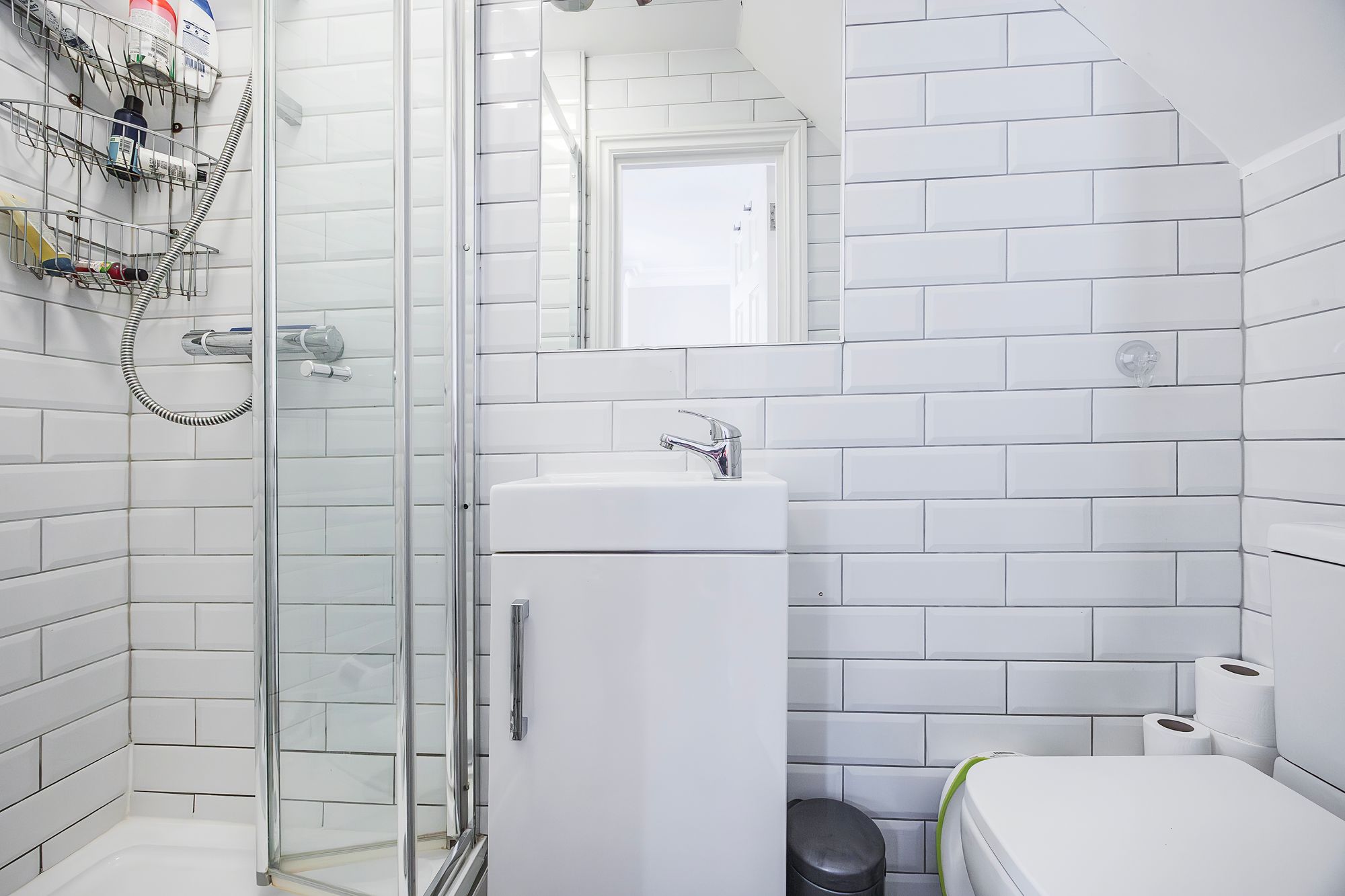 3 bed house to rent in Drapers Road, Leytonstone, E15 17