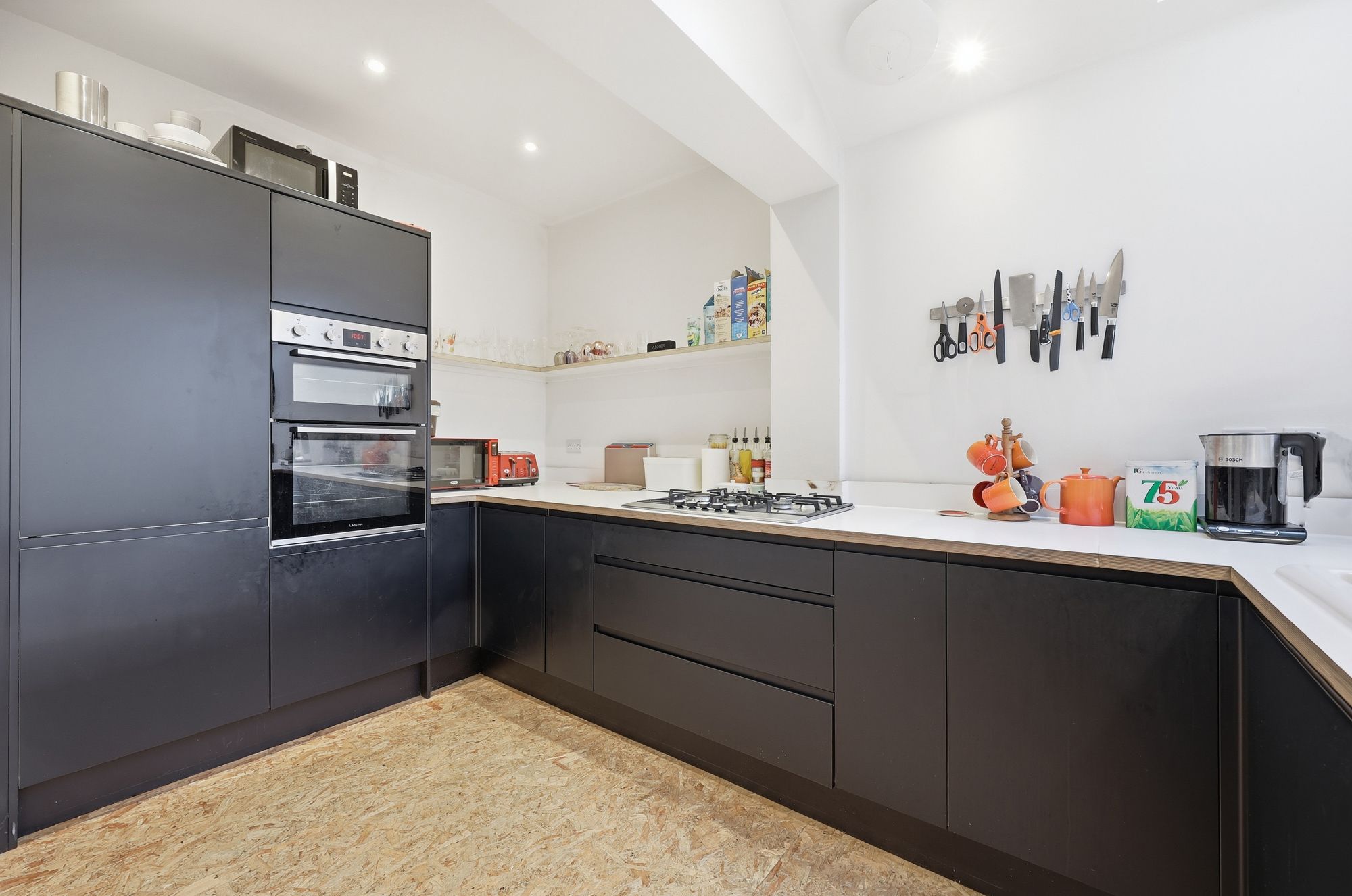 4 bed terraced house for sale in Woodlands Road, London, E17  - Property Image 11