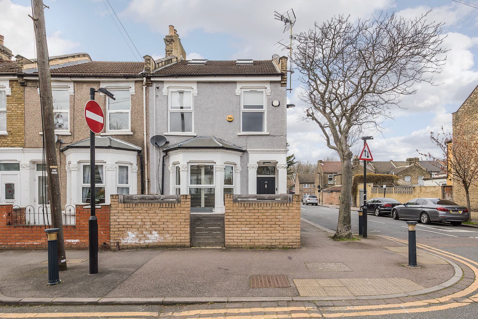 4 bed end of terrace house for sale in Adelaide Road, Leyton, E10
