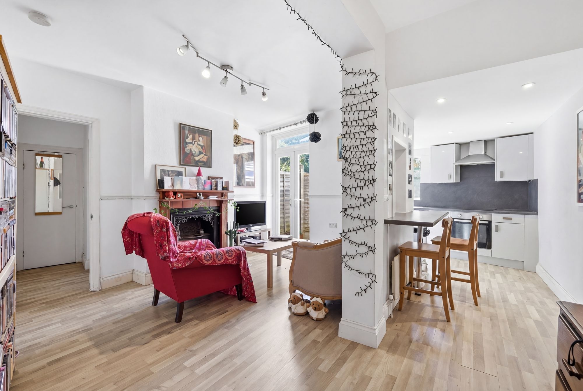 2 bed flat for sale in Shernhall Street, Walthamstow, E17 7