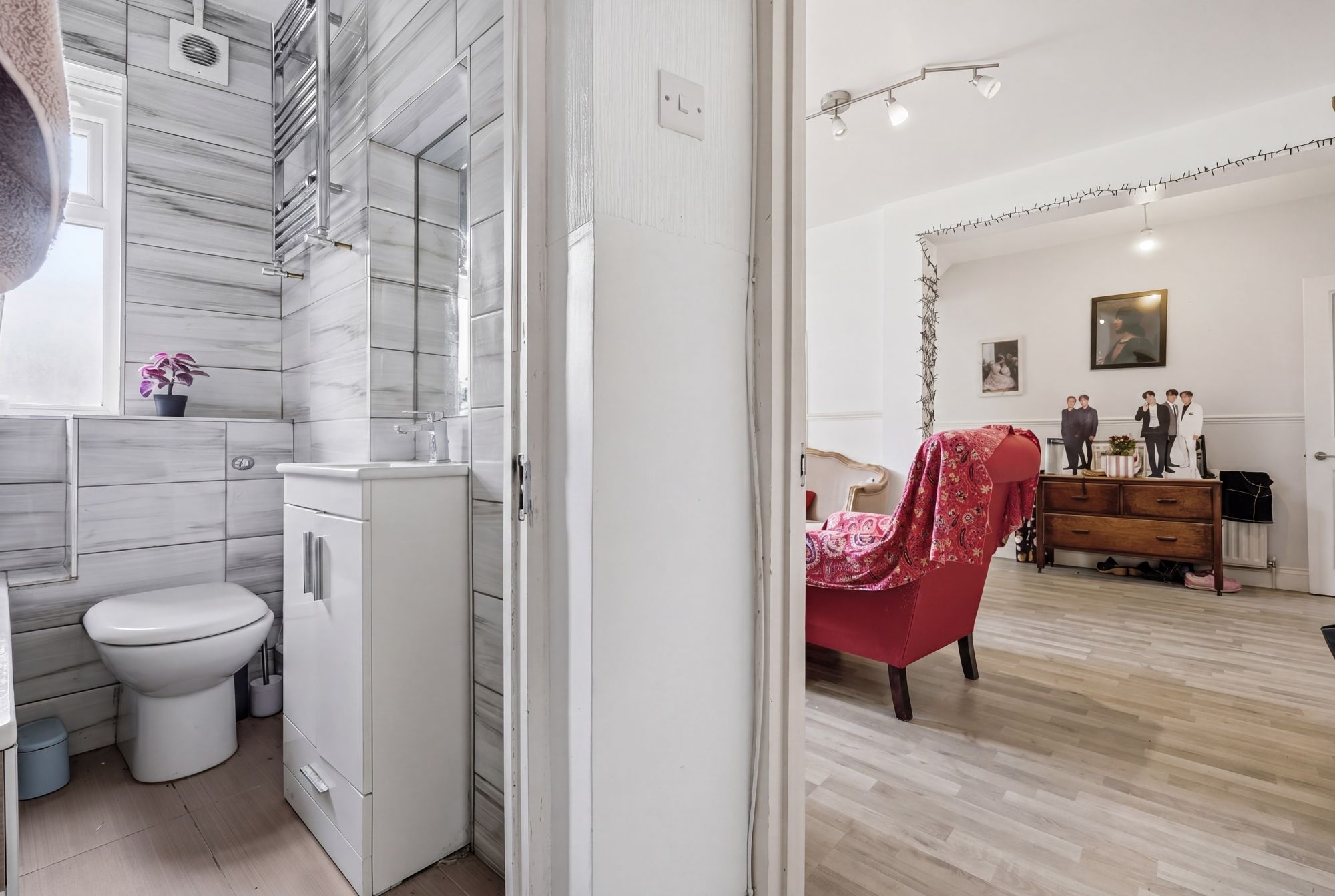 2 bed flat for sale in Shernhall Street, Walthamstow, E17 10