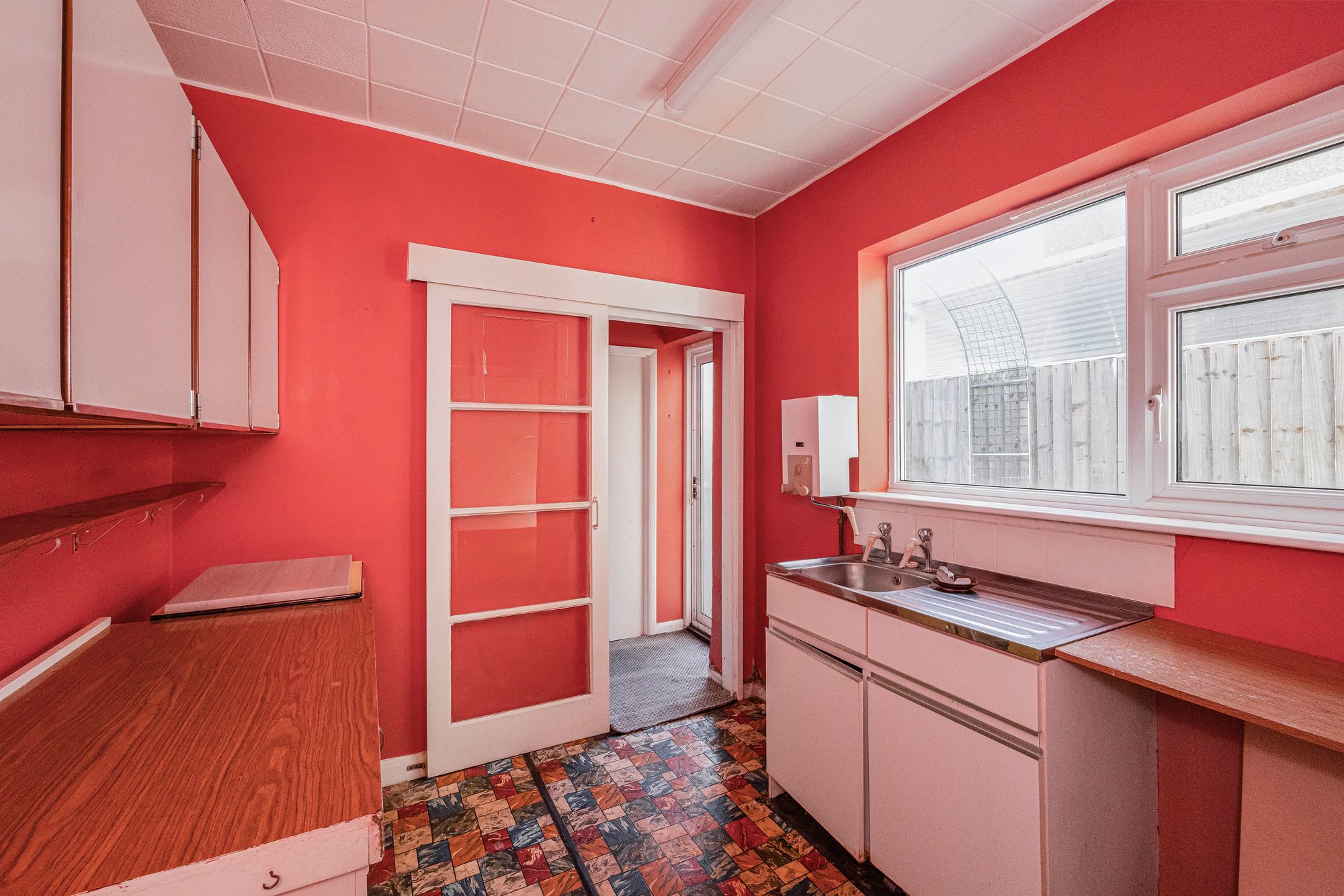 3 bed mid-terraced house for sale in Odessa Road, Forest Gate  - Property Image 2