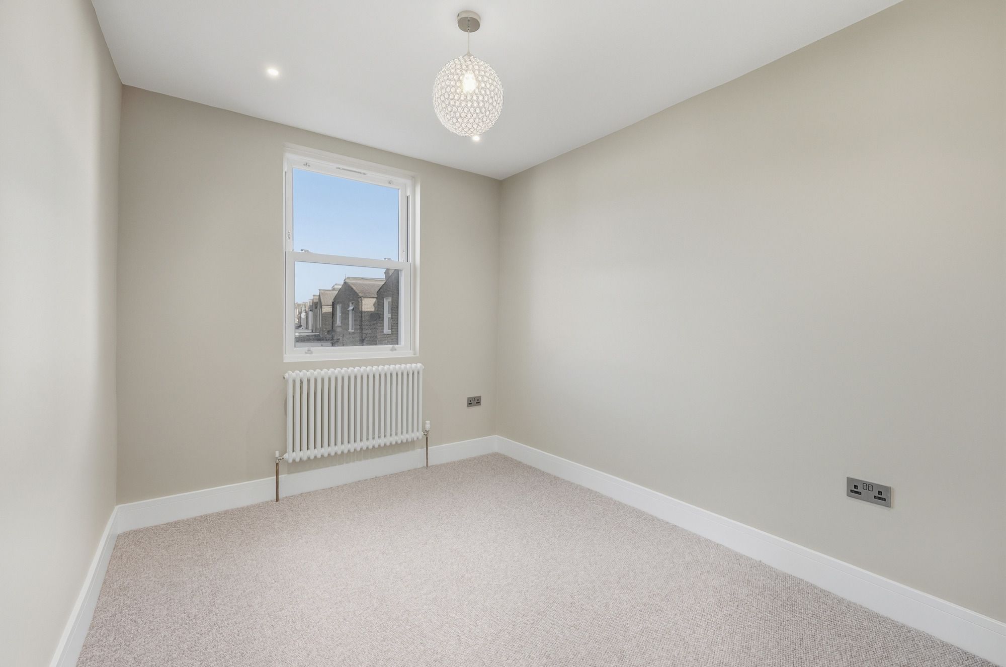 4 bed terraced house for sale in Capworth Street, Leyton, E10  - Property Image 25