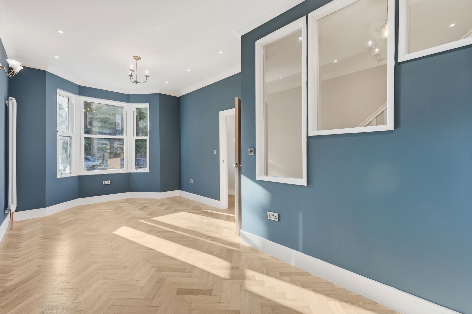 4 bed terraced house for sale in Capworth Street, Leyton, E10  - Property Image 10