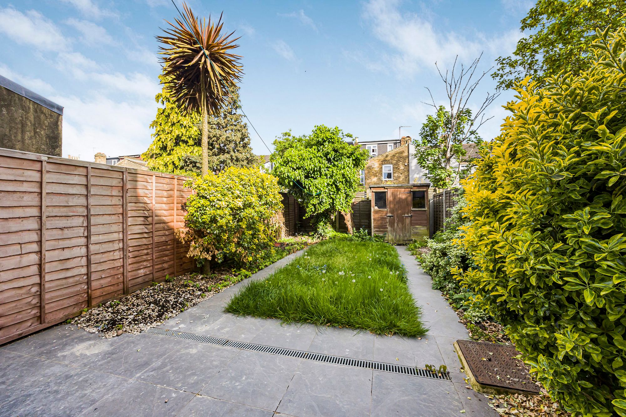 2 bed for sale in Morley Road, Leyton, E10 12