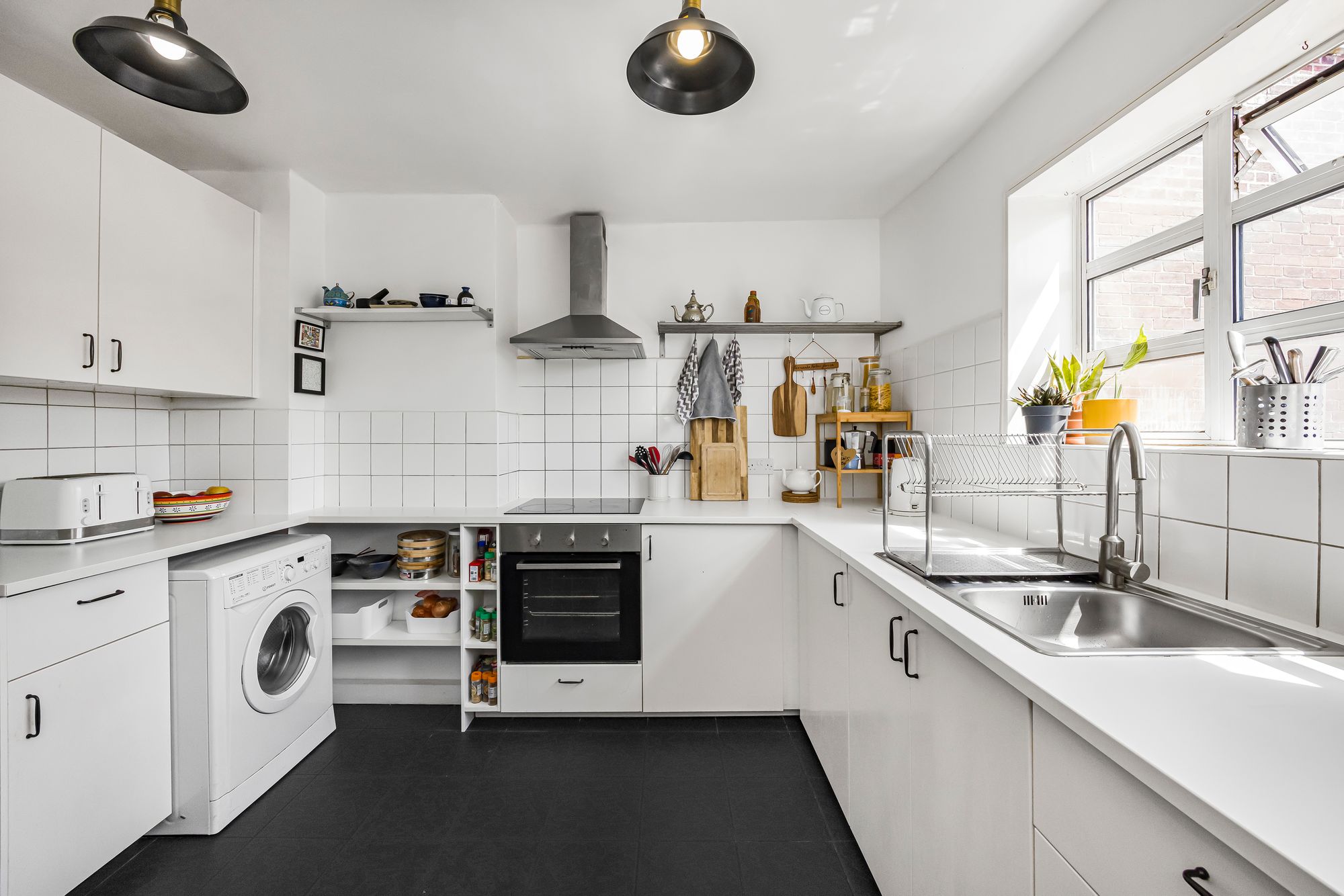 2 bed flat for sale in Beaumont House, Lake Road, Leyton, E10 7