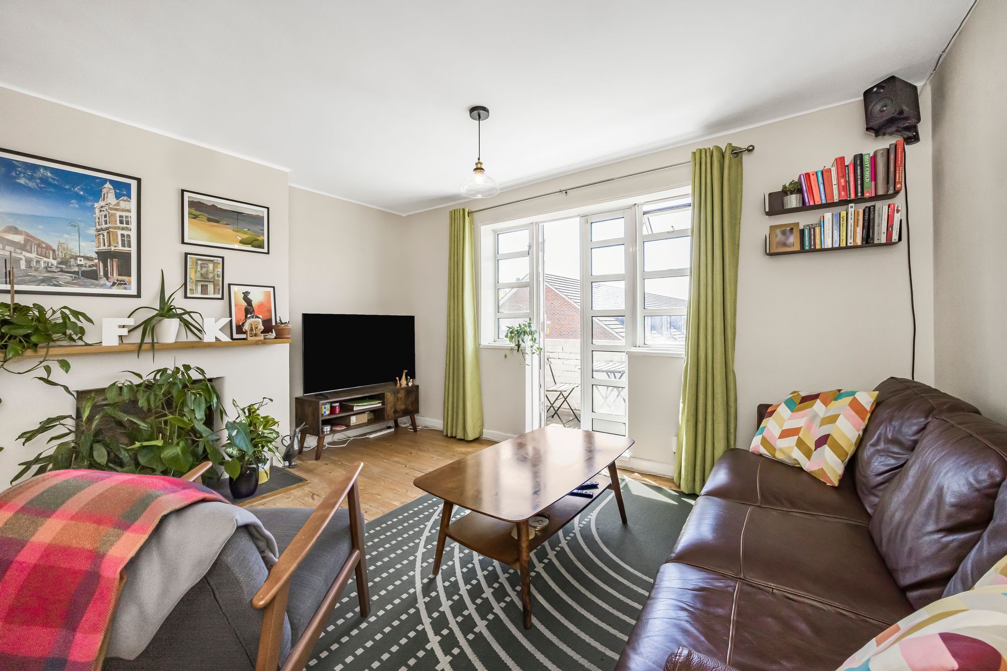 2 bed flat for sale in Beaumont House, Lake Road, Leyton, E10