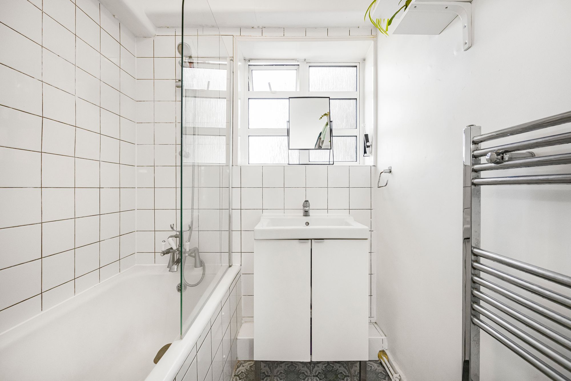 2 bed flat for sale in Beaumont House, Lake Road, Leyton, E10  - Property Image 12