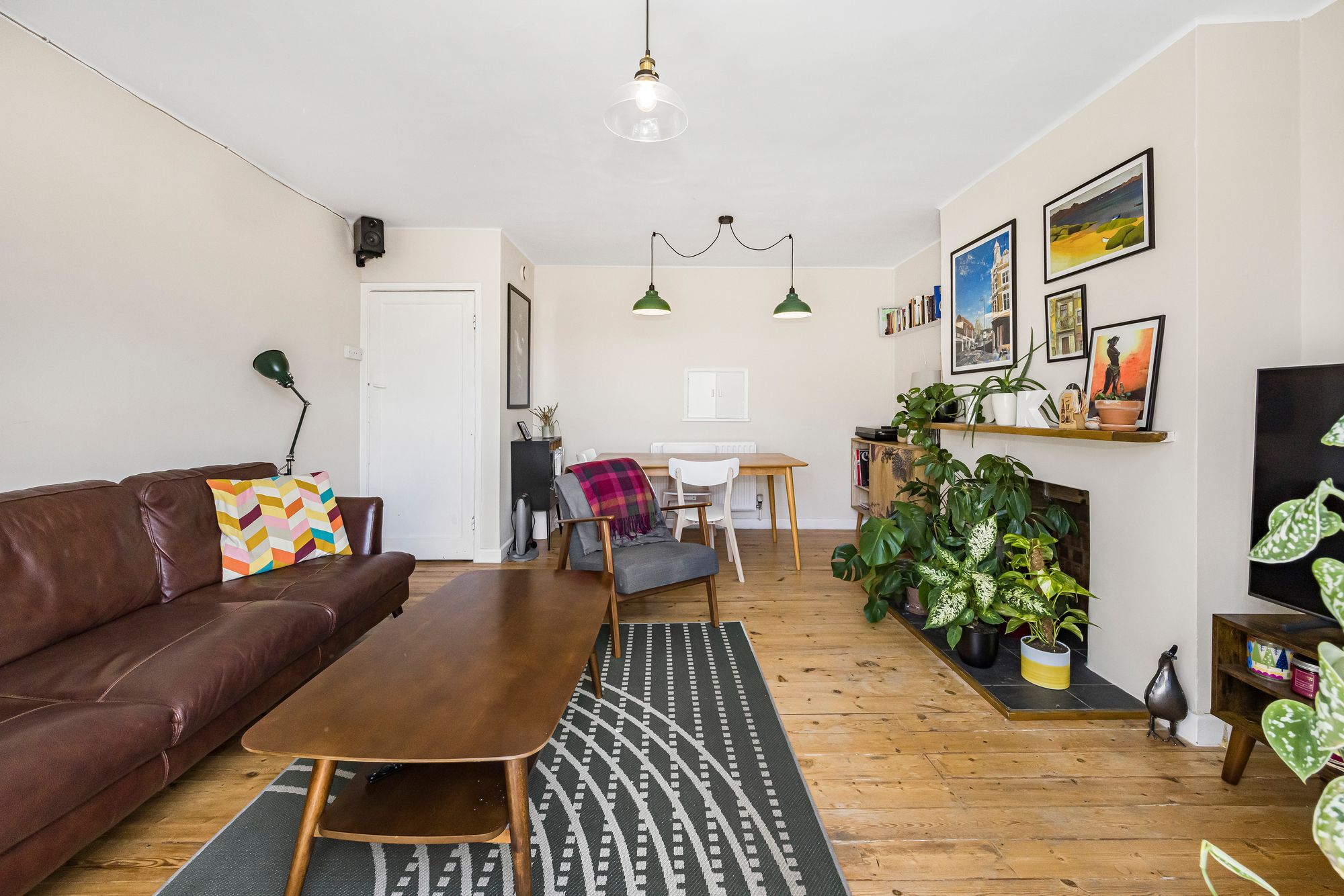 2 bed flat for sale in Beaumont House, Lake Road, Leyton, E10  - Property Image 4