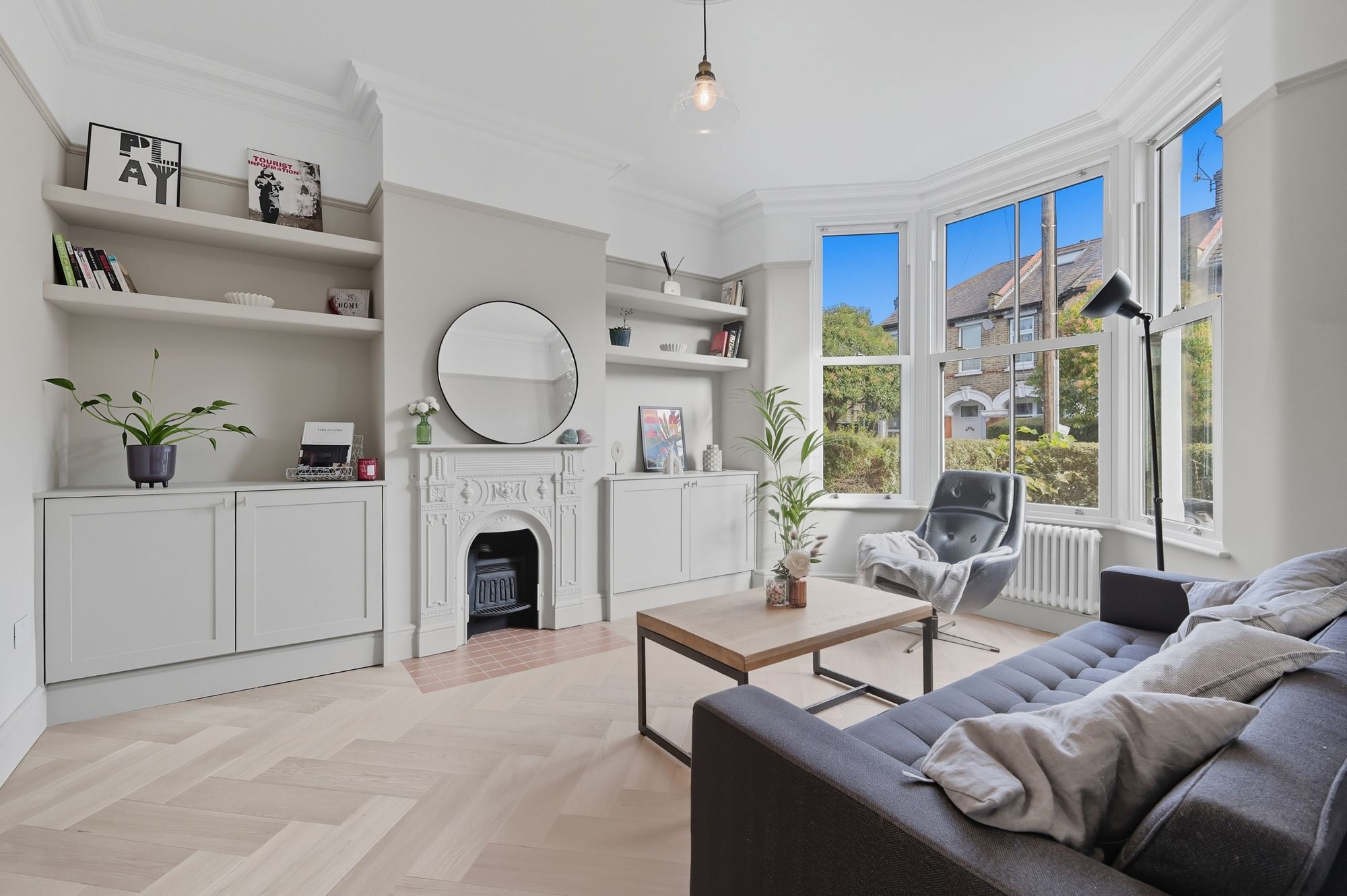 2 bed ground floor flat for sale in Brunswick Road Leyton, E10