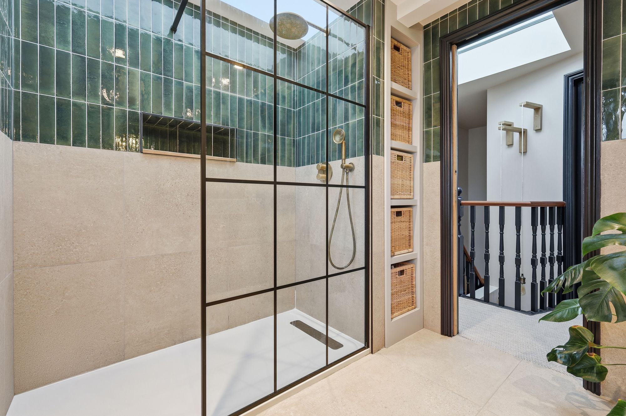 3 bed flat for sale in Brewster Road, Leyton, E10 14