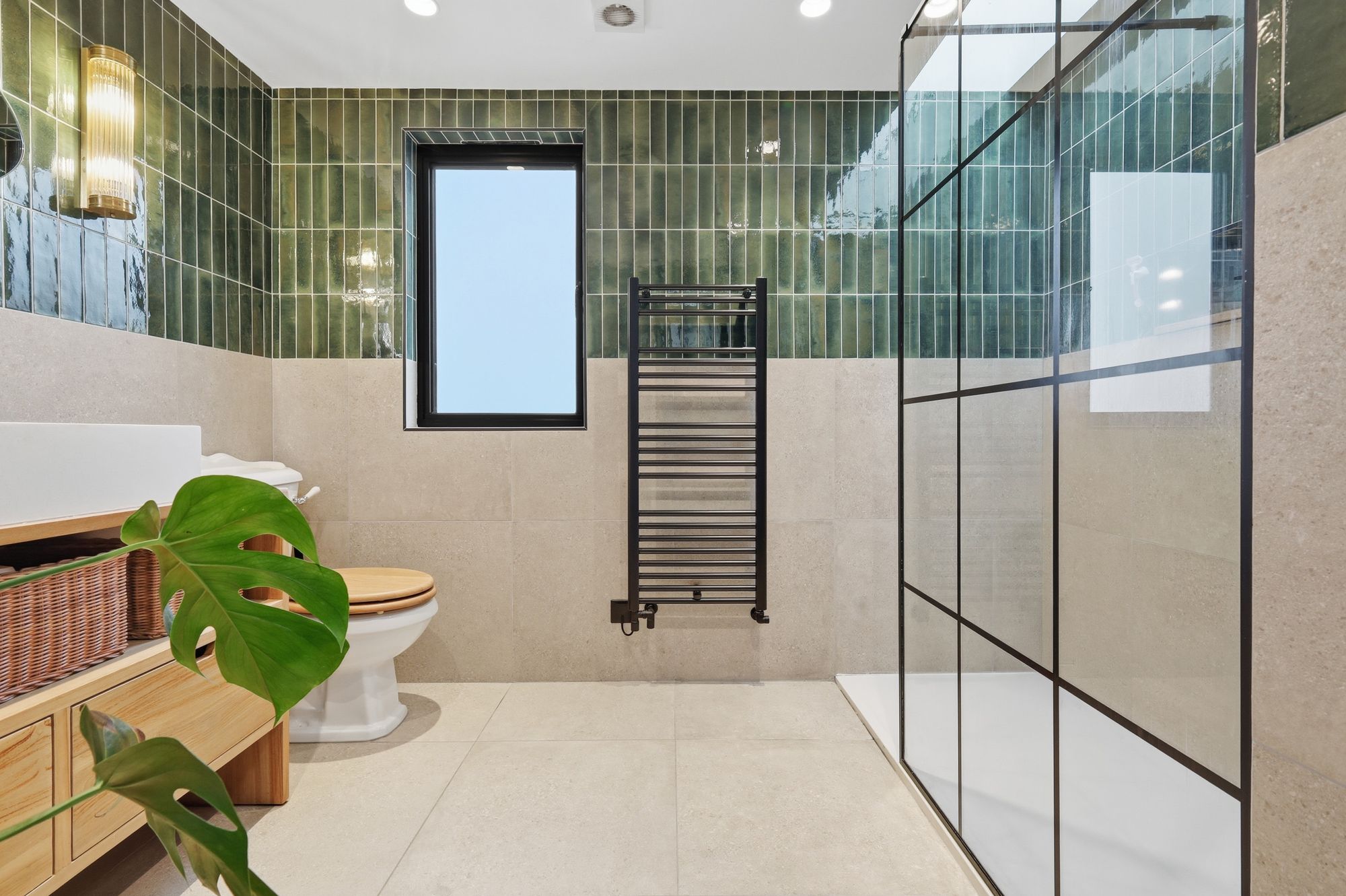 3 bed flat for sale in Brewster Road, Leyton, E10  - Property Image 16