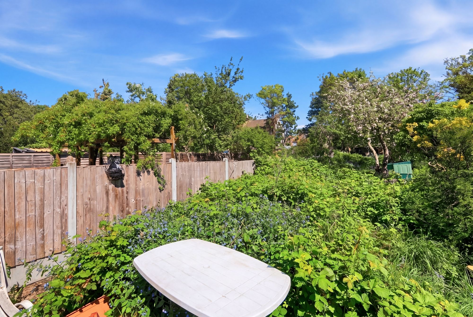3 bed end of terrace house for sale in Grange Park Road, London, E10  - Property Image 3
