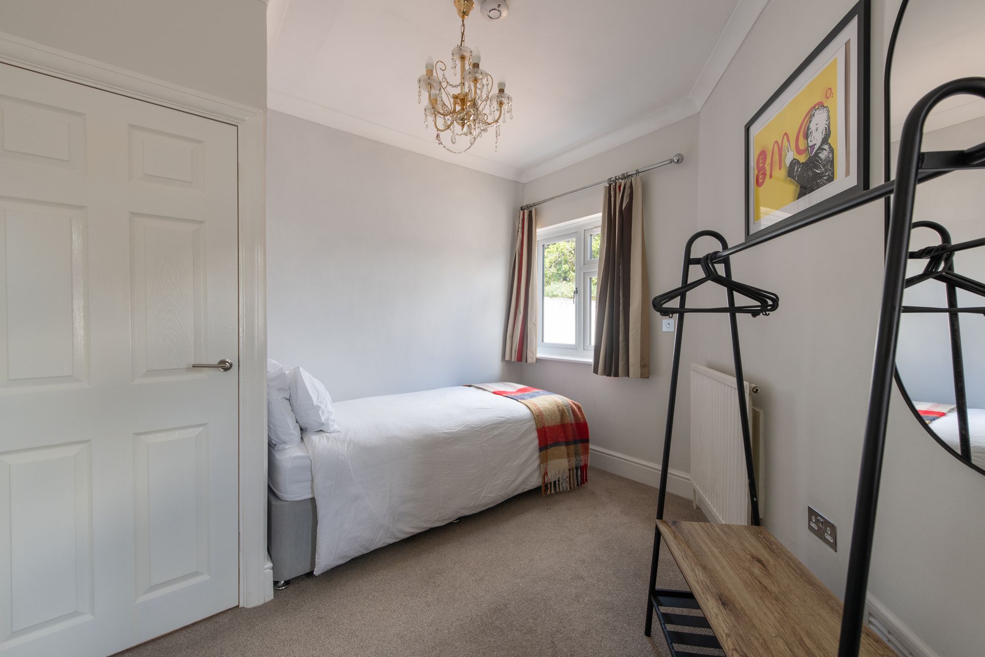 3 bed detached bungalow for sale in Spring Grove Road, Hounslow, TW3  - Property Image 12