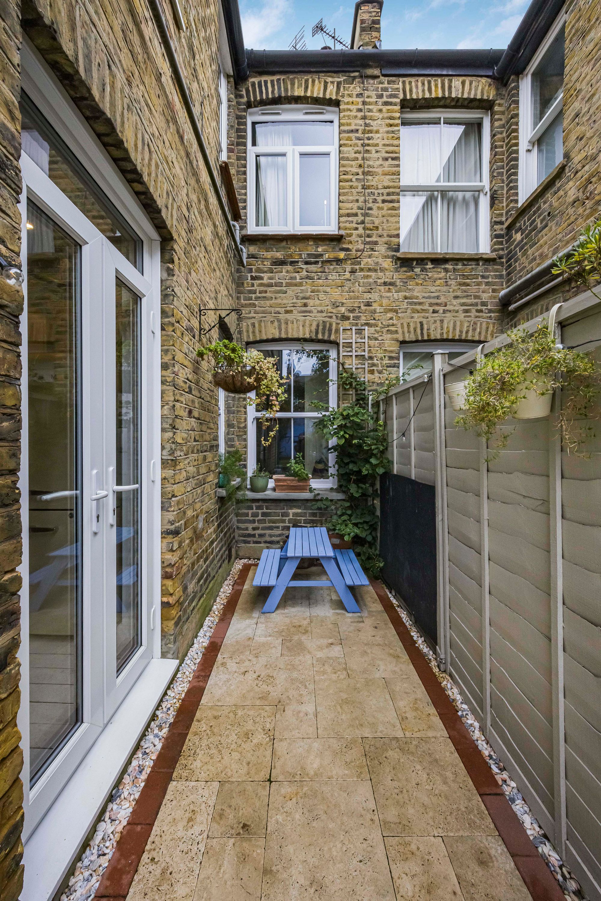 2 bed flat for sale in Albert Road, Leyton, E10  - Property Image 17